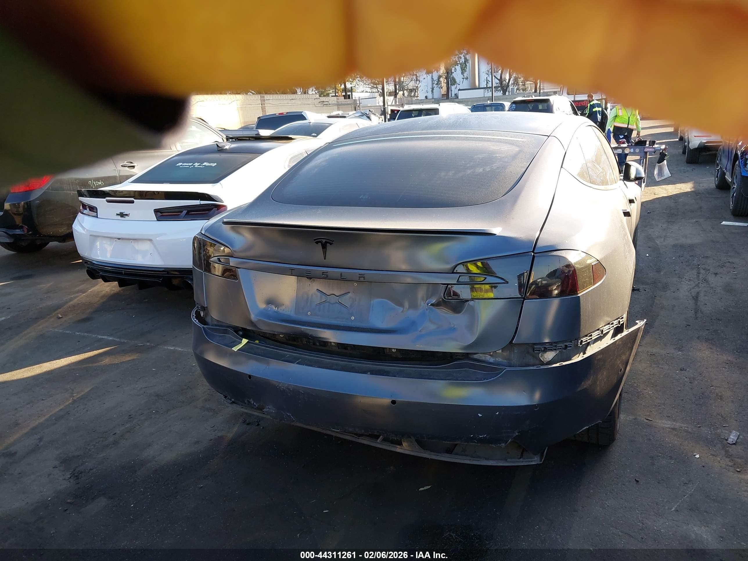 TESLA MODEL image 6