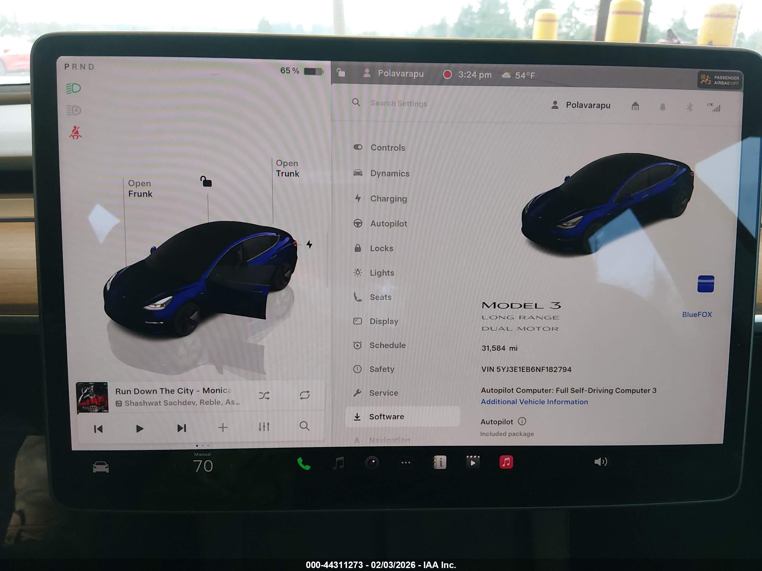 TESLA MODEL image 7