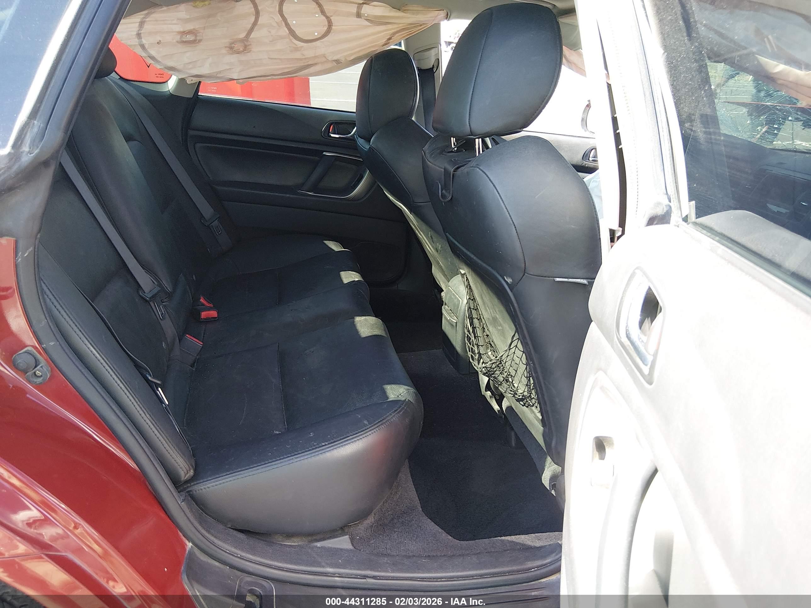SUBARU LEGACY image 8