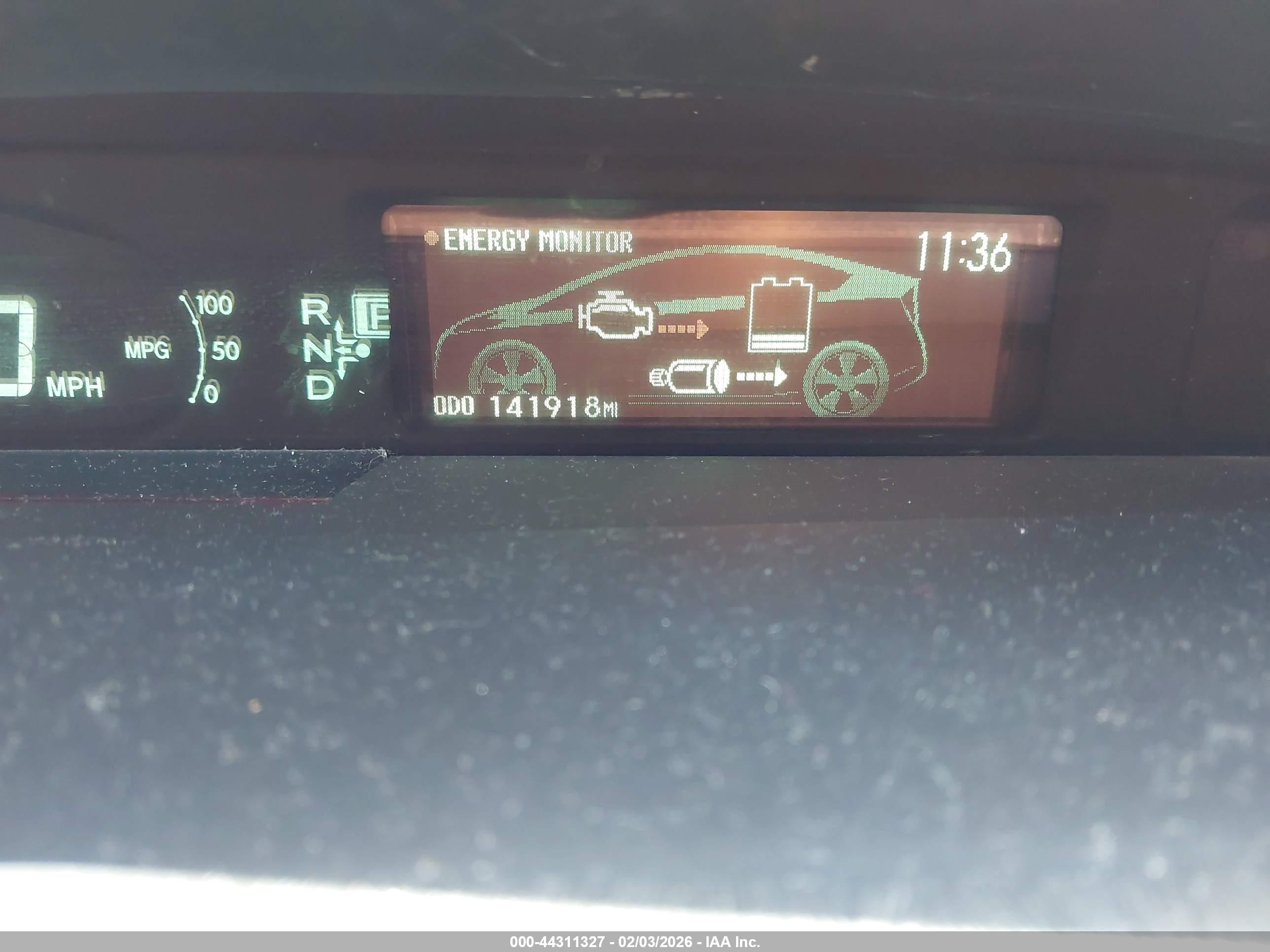 TOYOTA PRIUS image 7