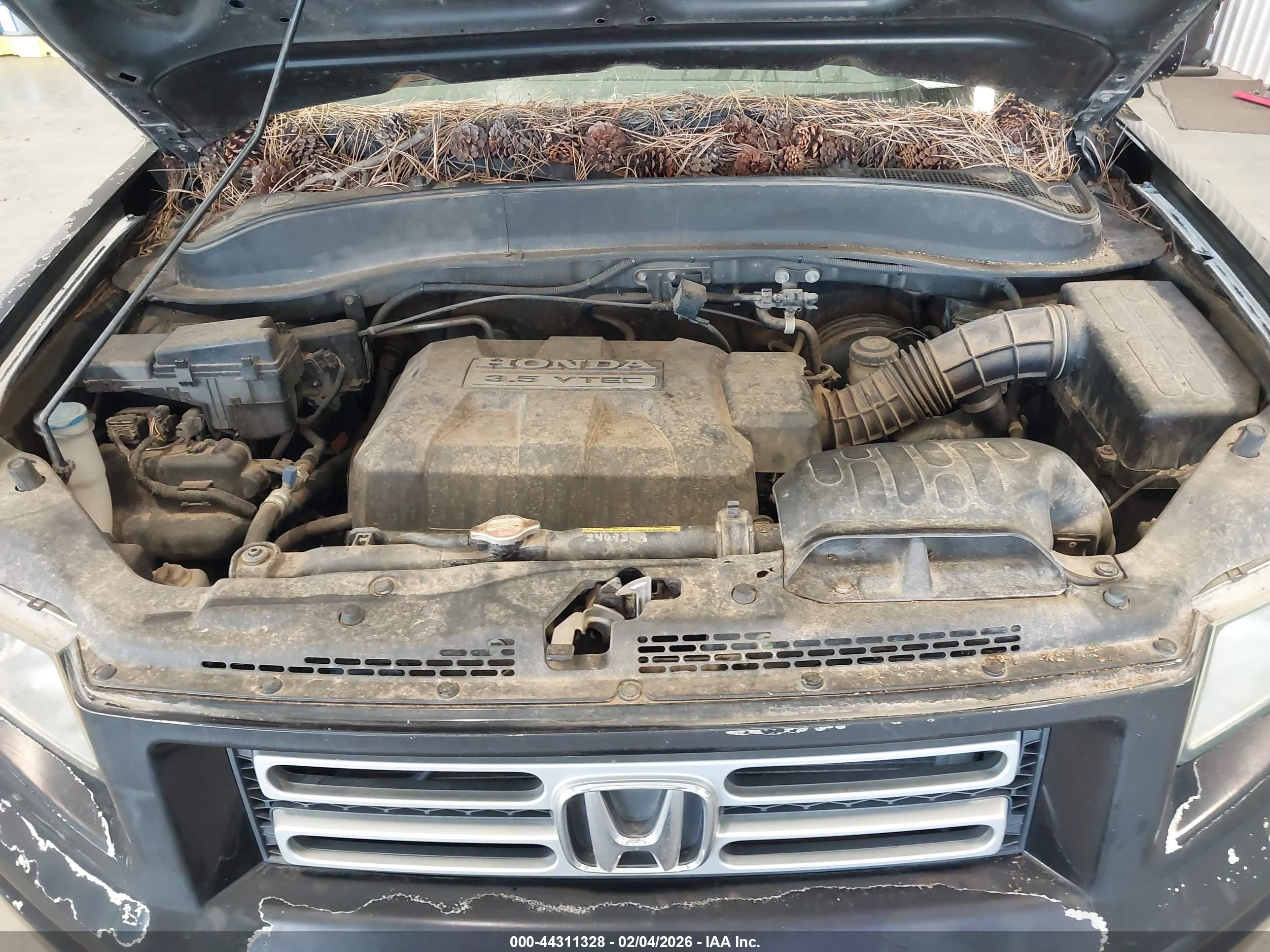 HONDA RIDGELINE image 10