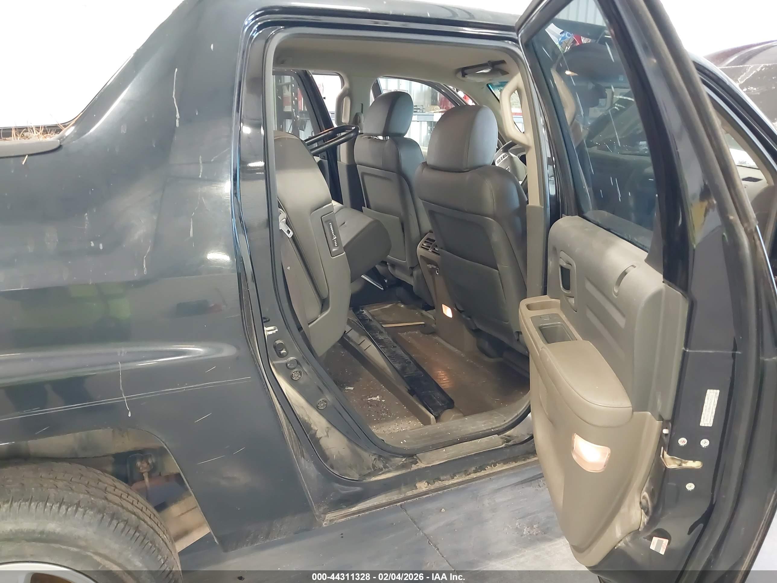HONDA RIDGELINE image 8