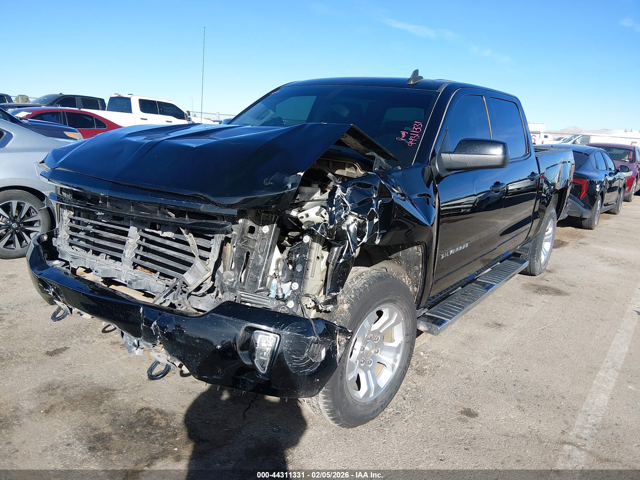 CHEVROLET SILVERADO image 2
