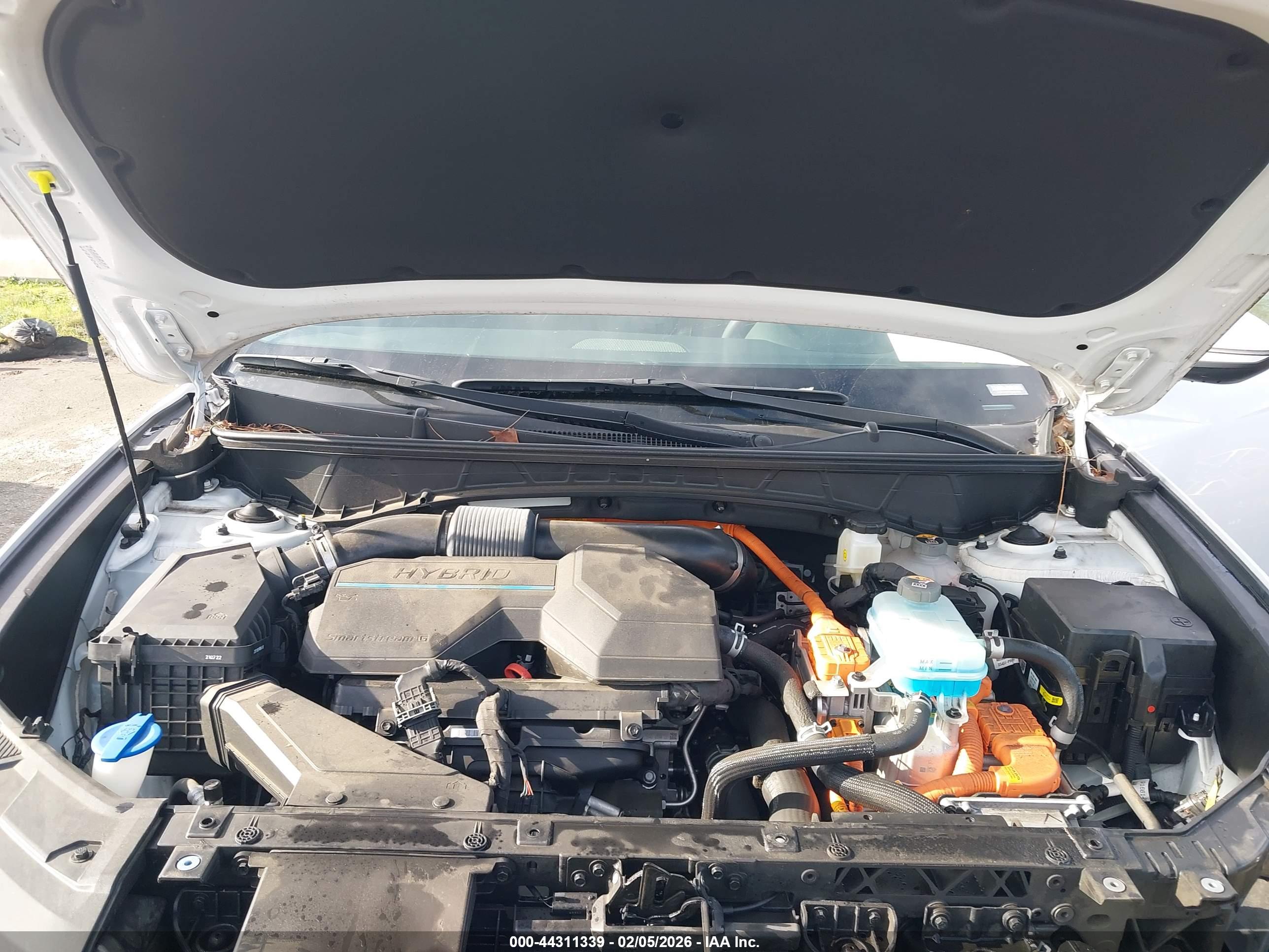 HYUNDAI TUCSON image 10