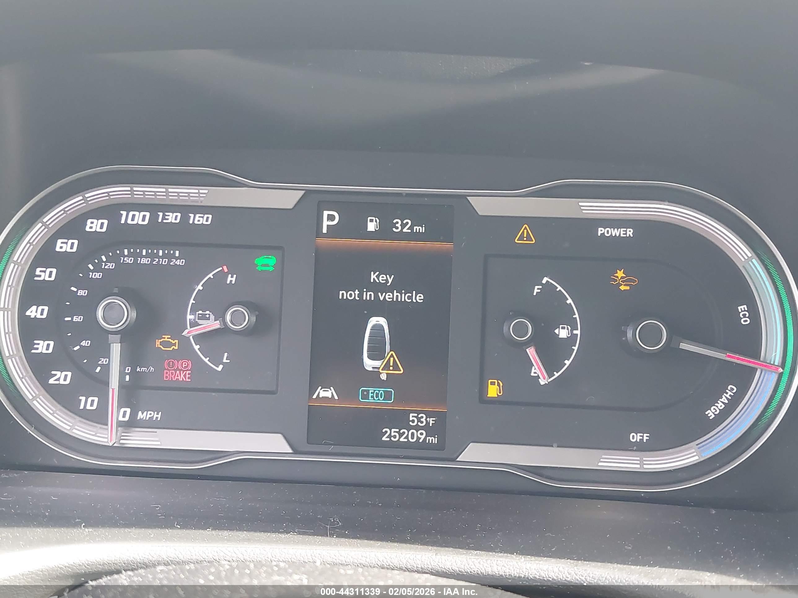 HYUNDAI TUCSON image 7