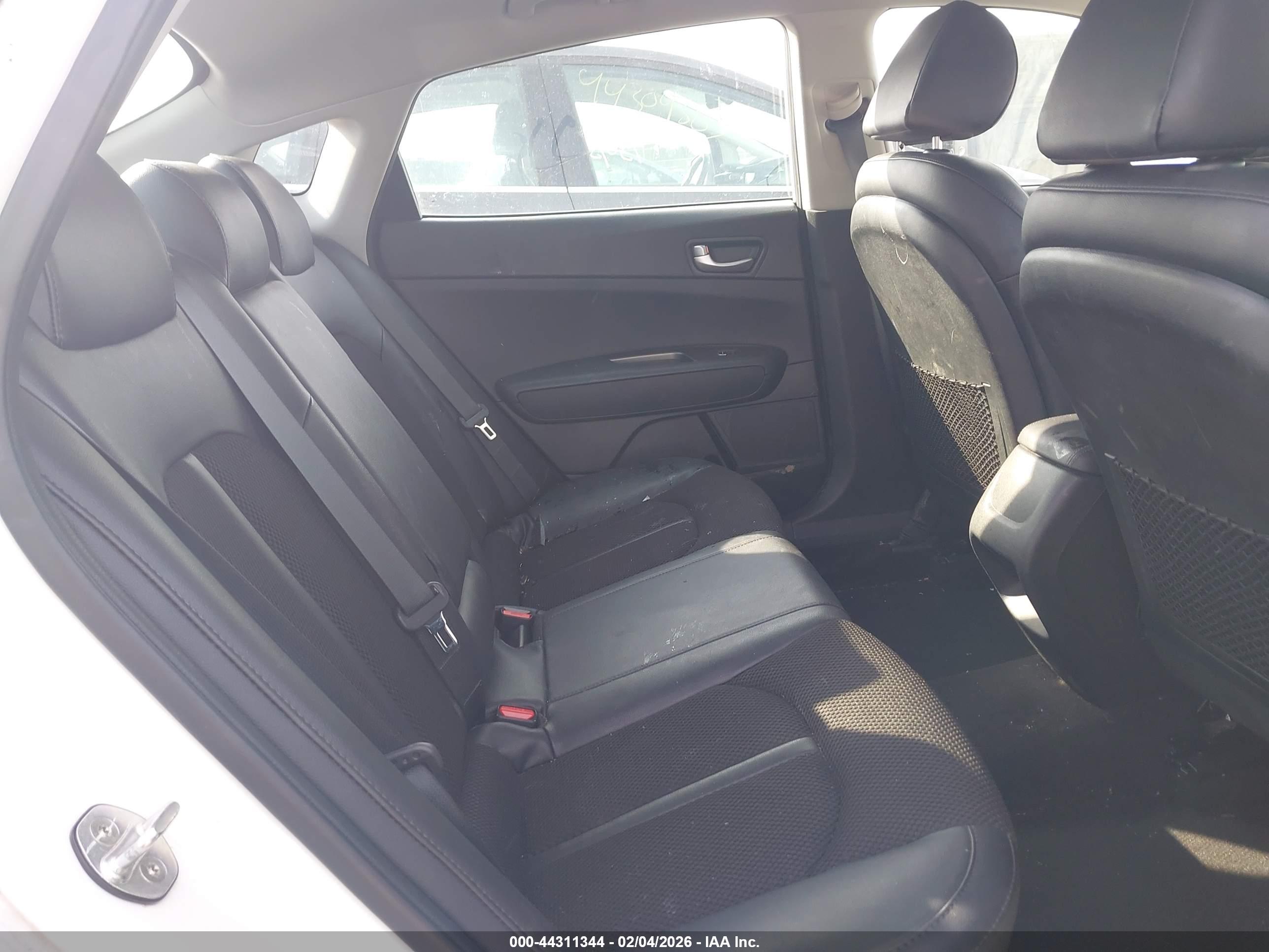 KIA OPTIMA image 8
