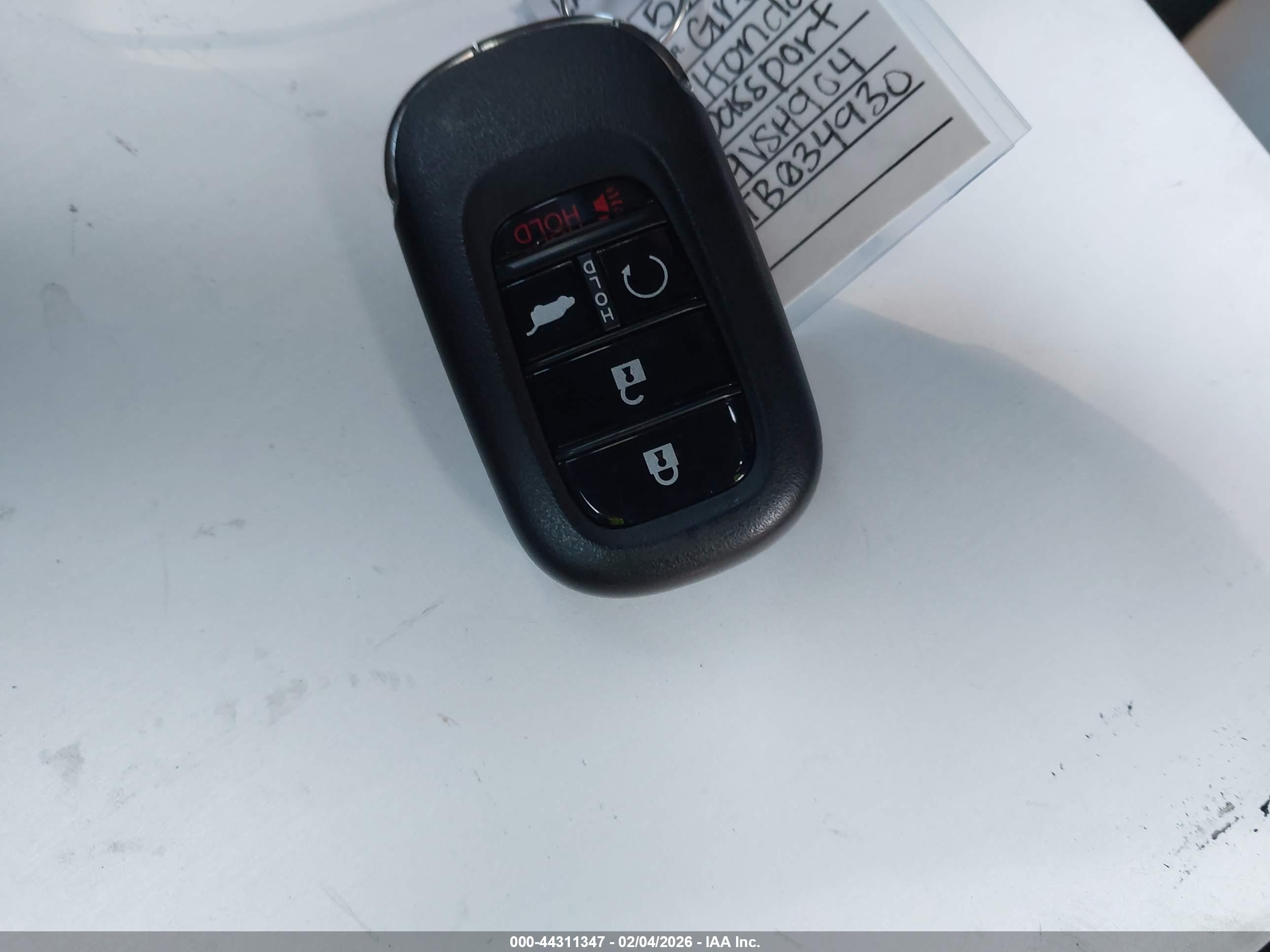 HONDA PASSPORT image 11