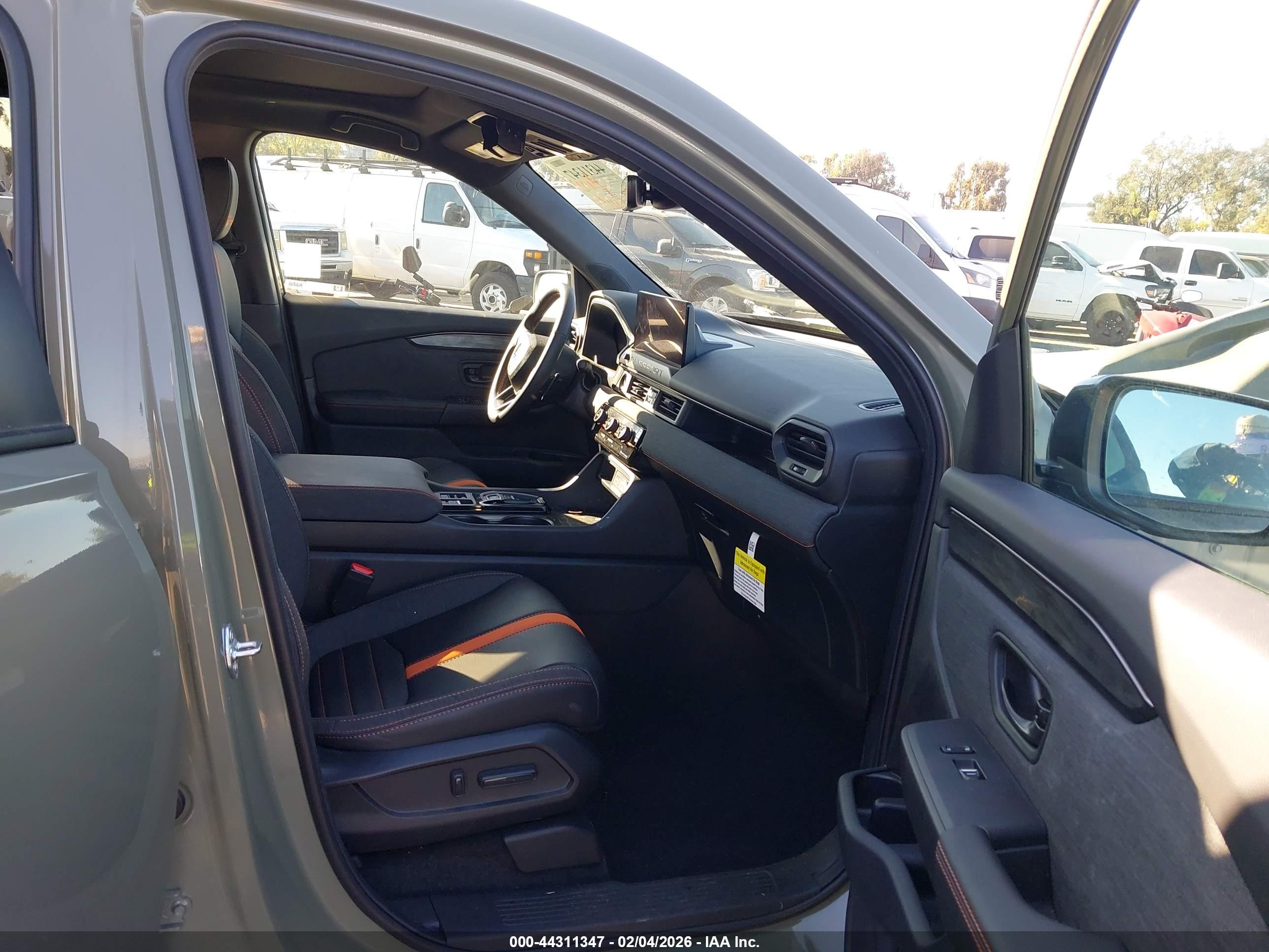 HONDA PASSPORT image 5