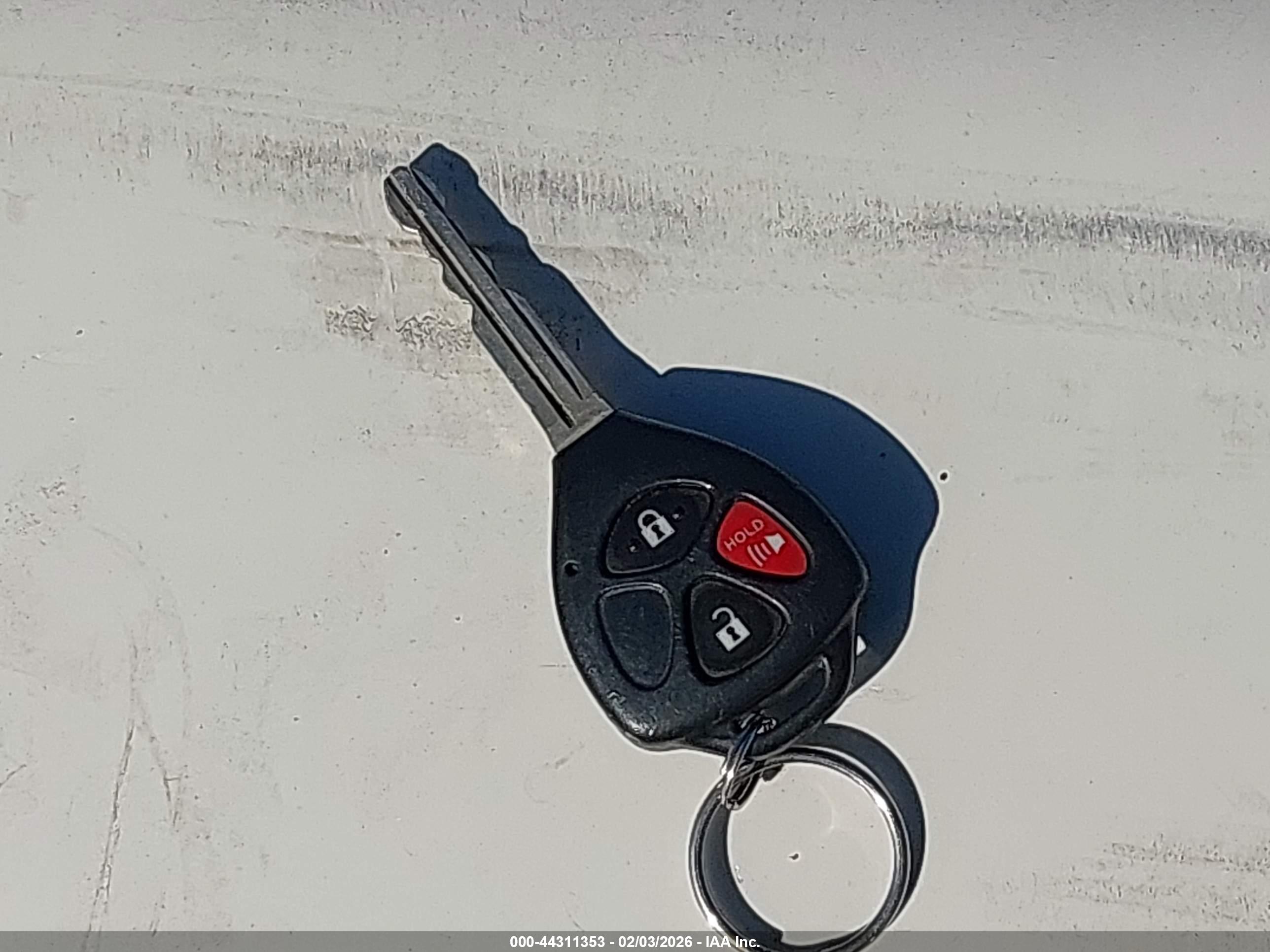 PONTIAC VIBE image 11