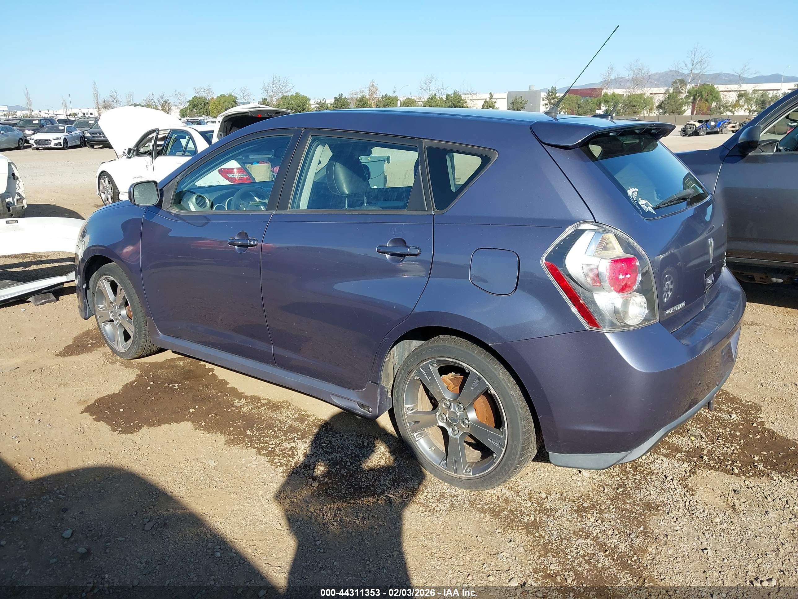 PONTIAC VIBE image 3