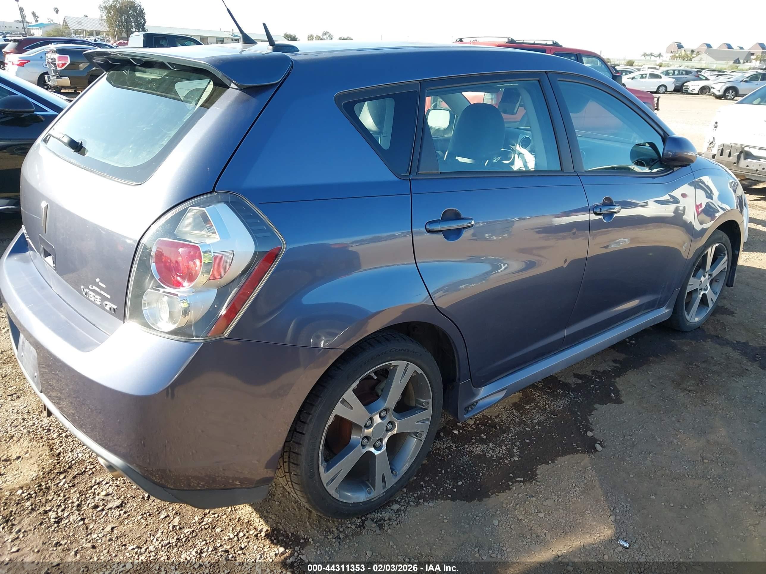 PONTIAC VIBE image 4