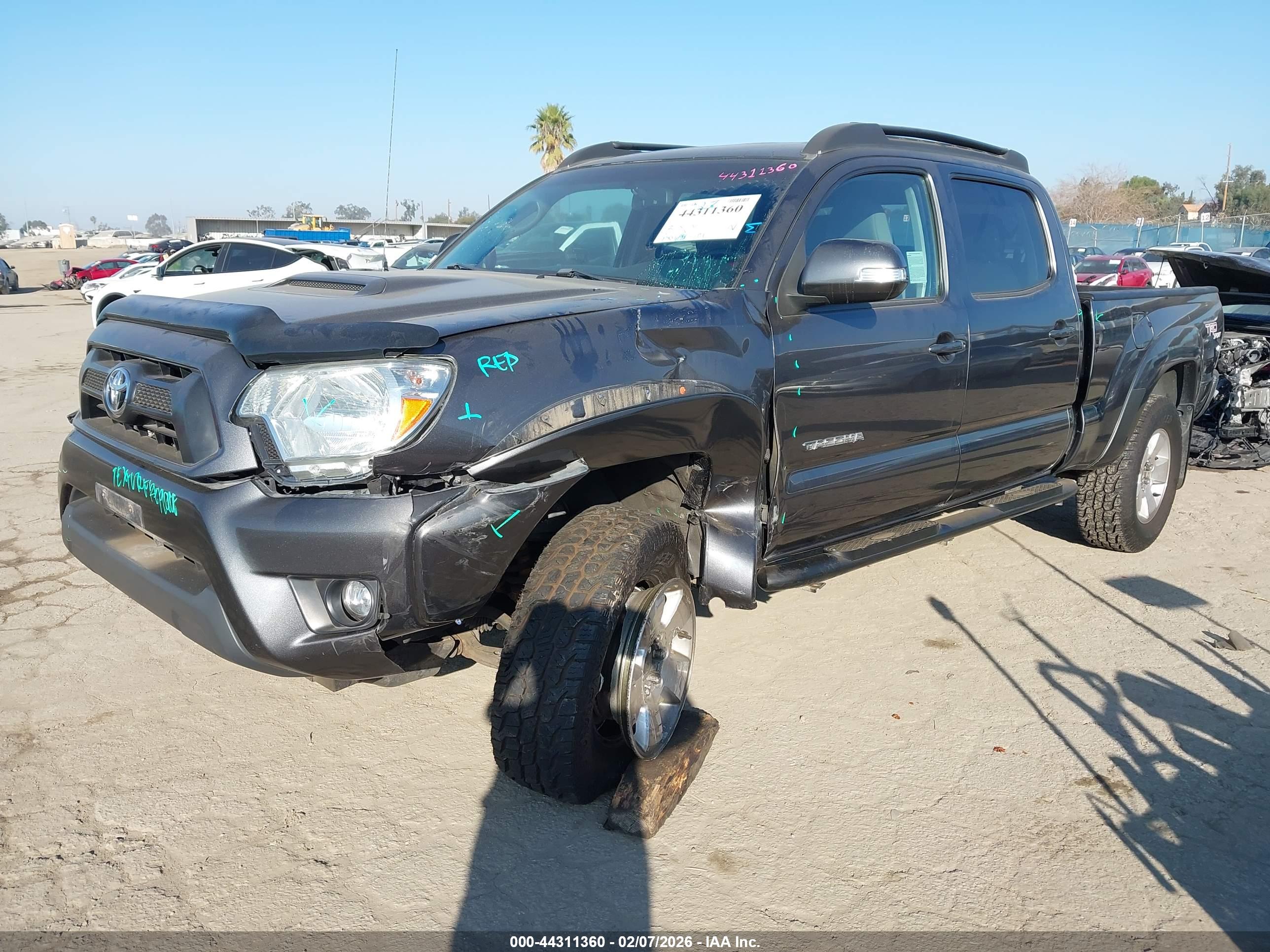 TOYOTA TACOMA image 2