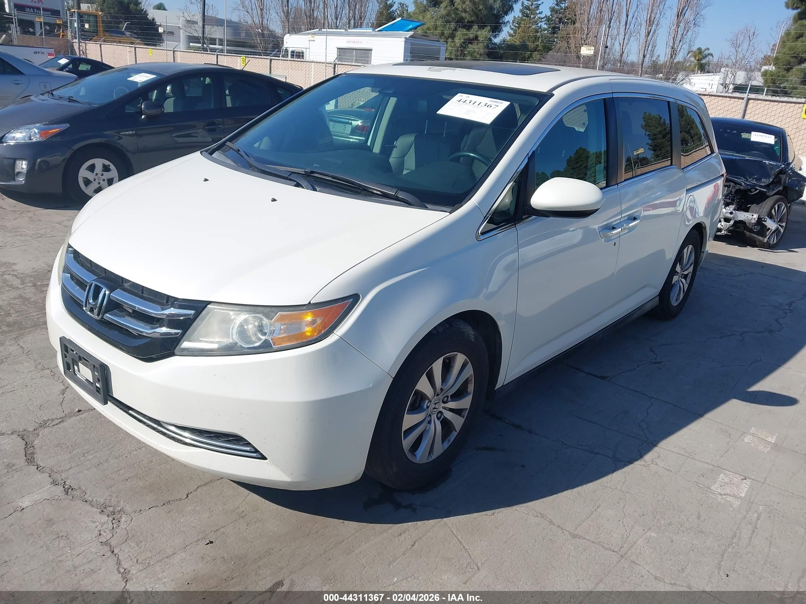 HONDA ODYSSEY image 2