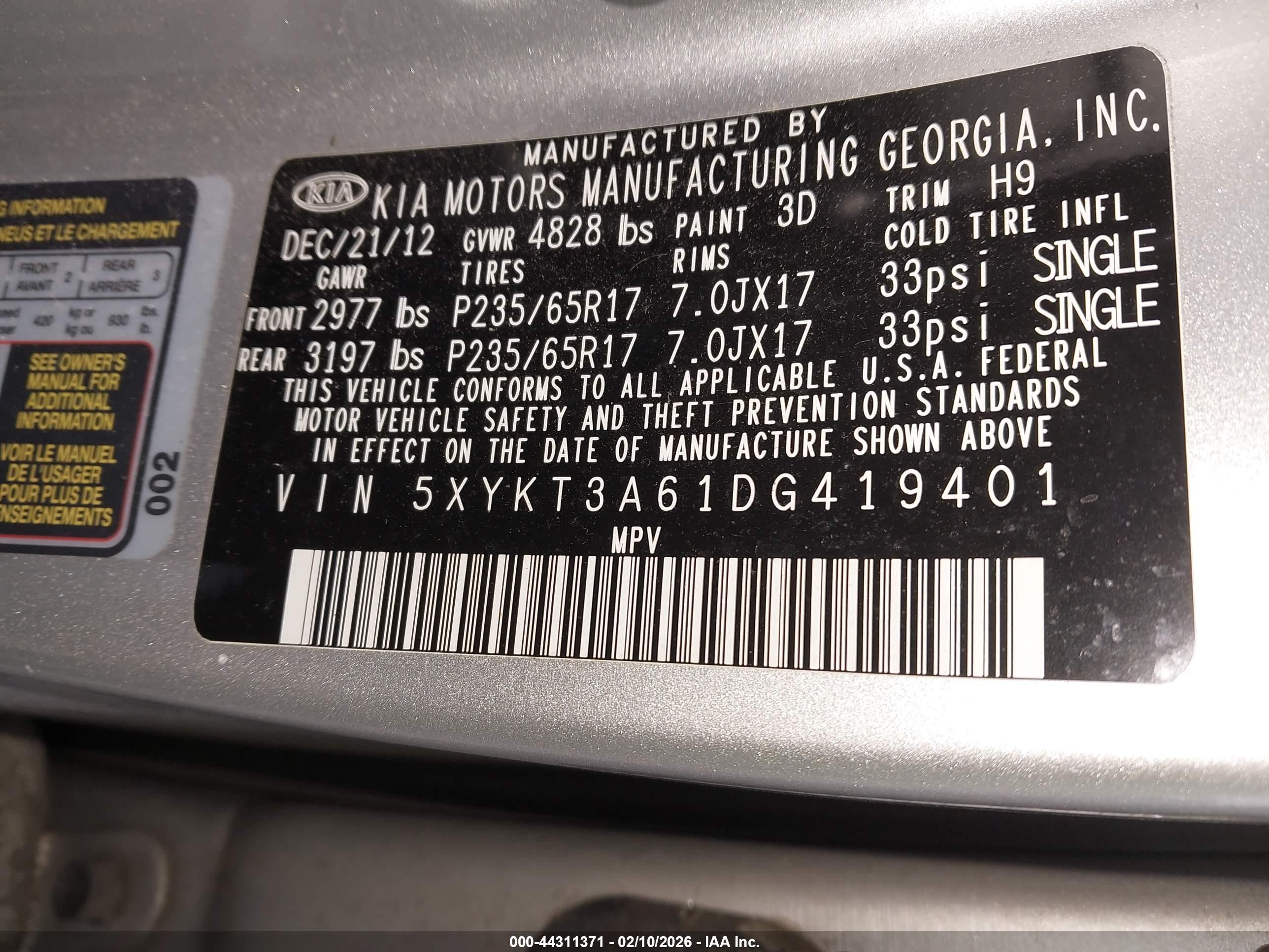 KIA SORENTO image 9