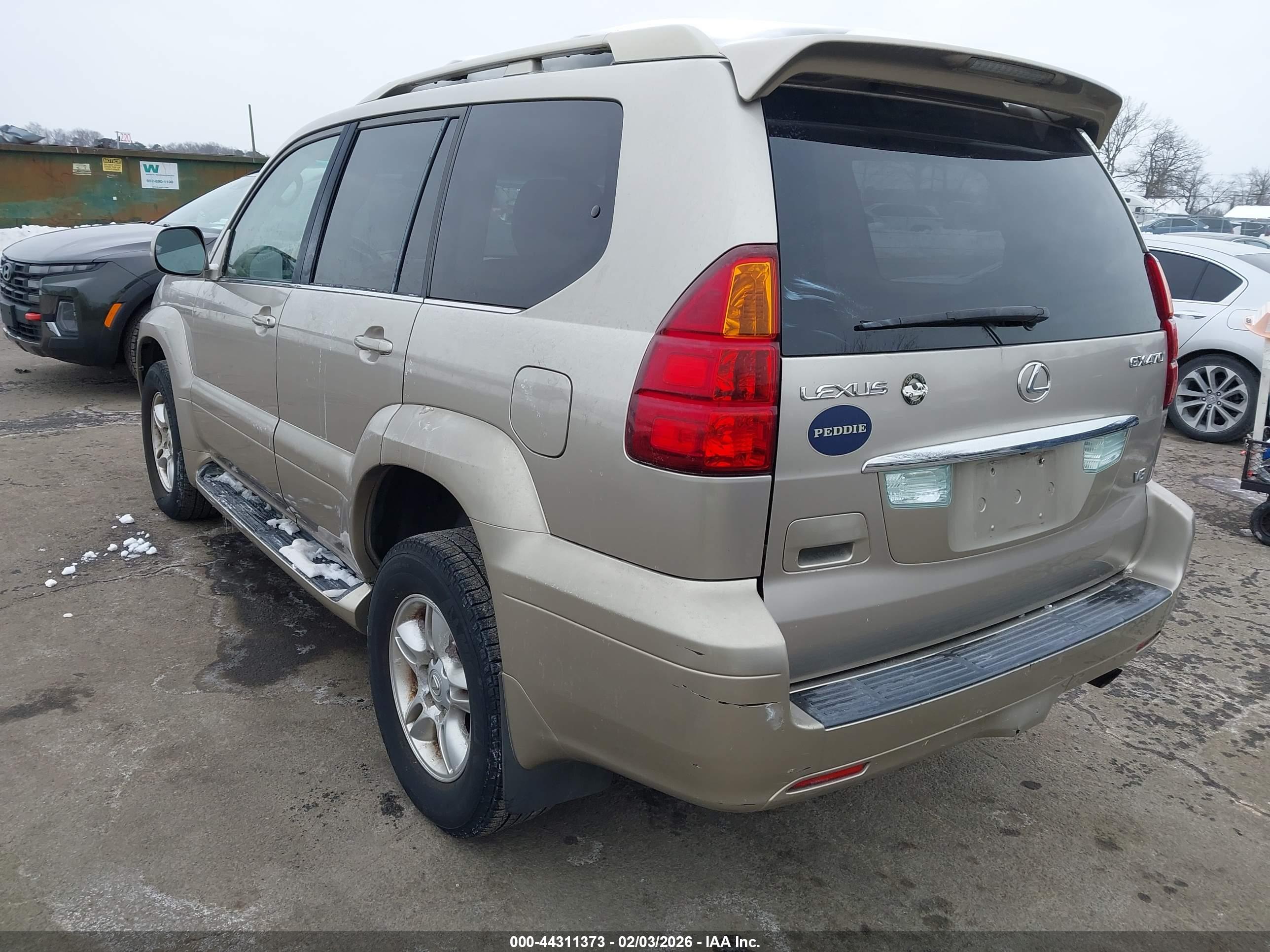 LEXUS GX image 3
