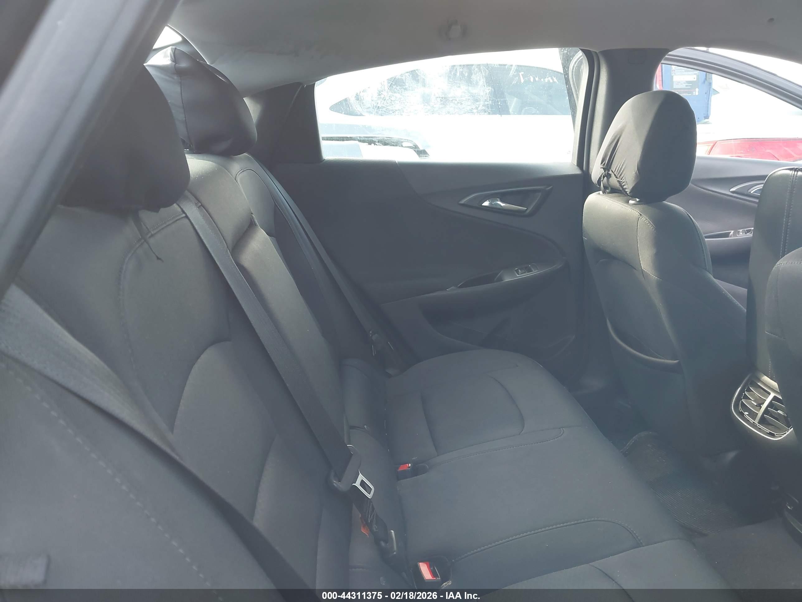 CHEVROLET MALIBU image 8