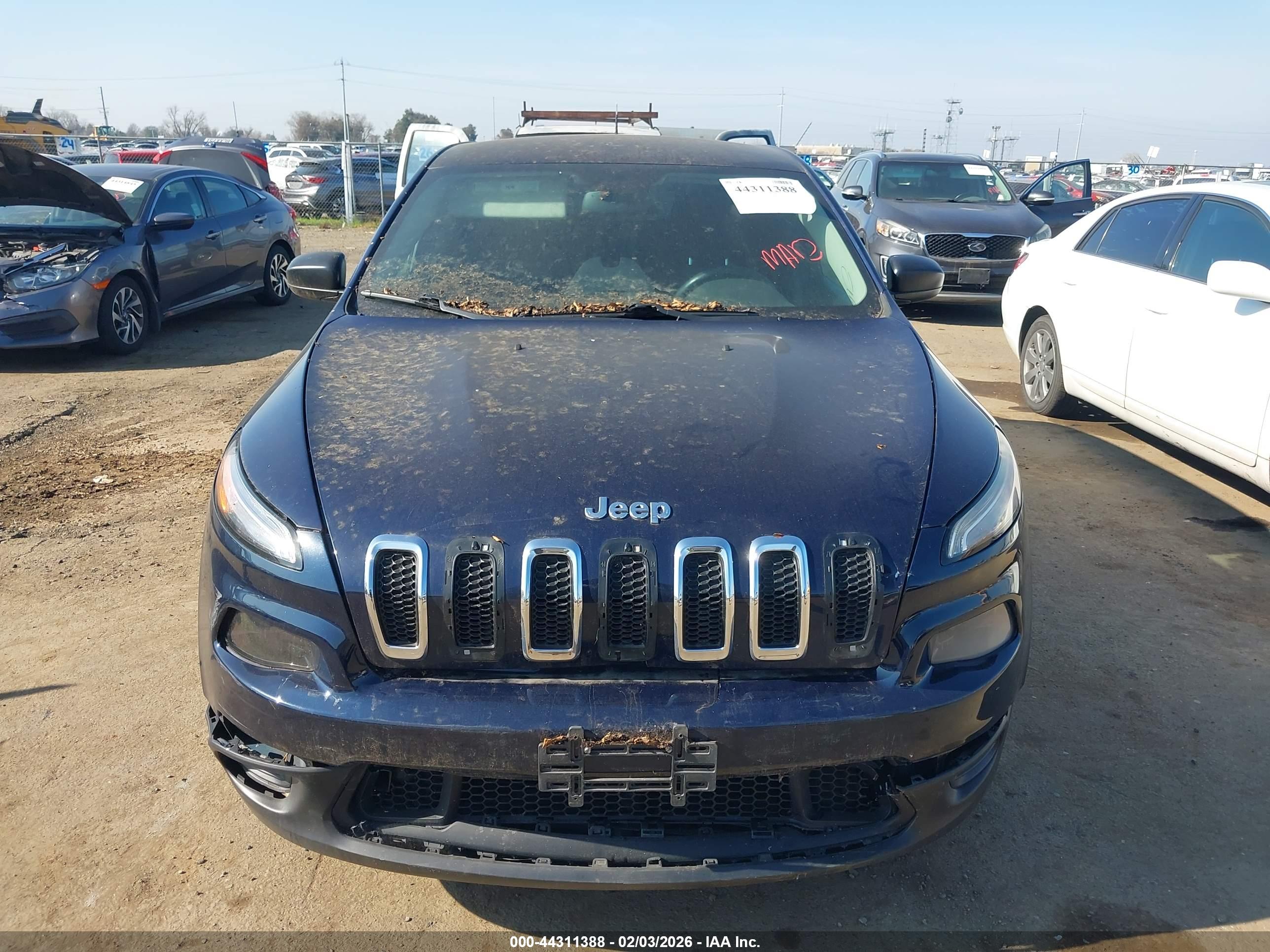 JEEP CHEROKEE image 6