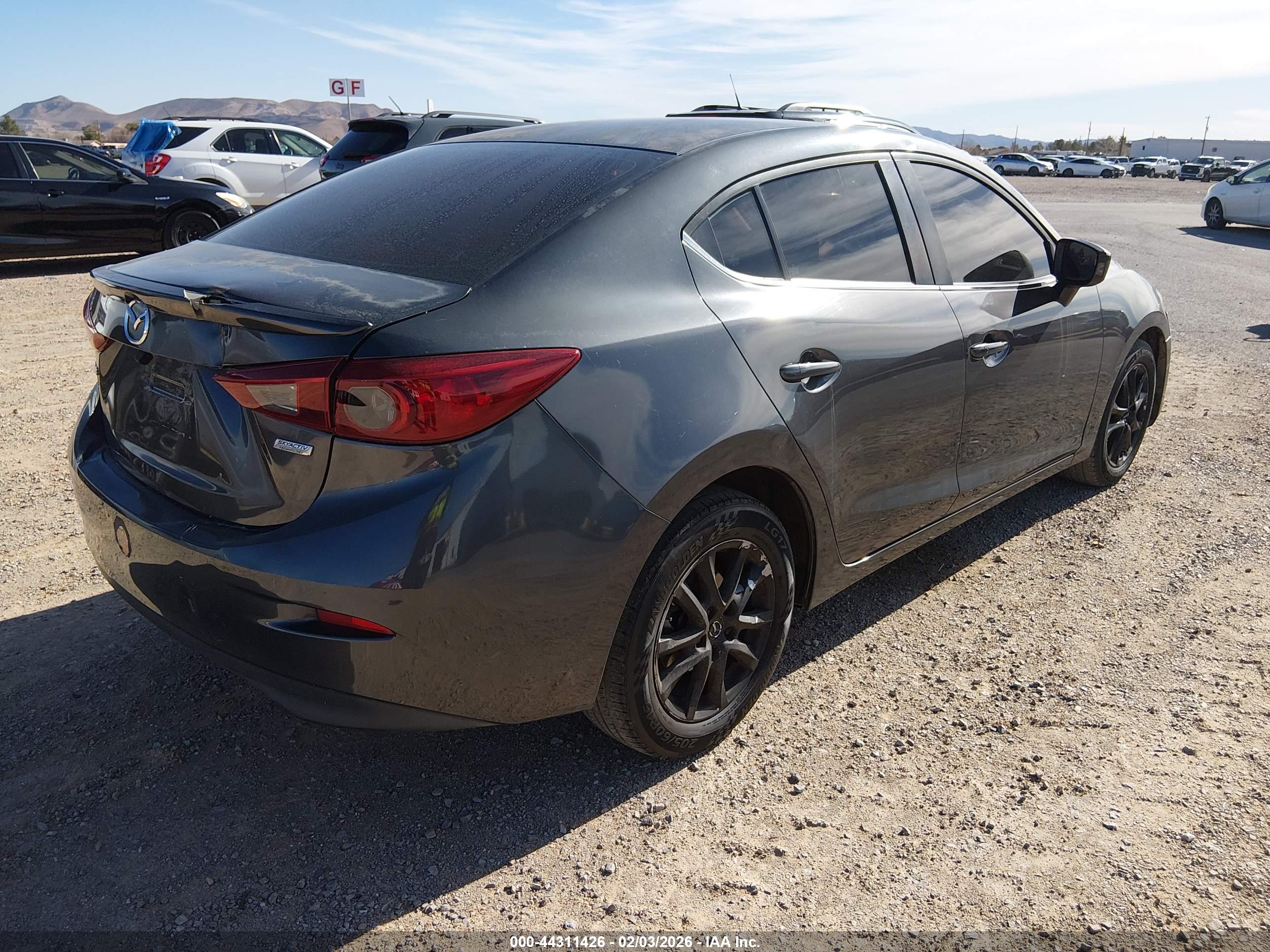 MAZDA MAZDA3 image 4