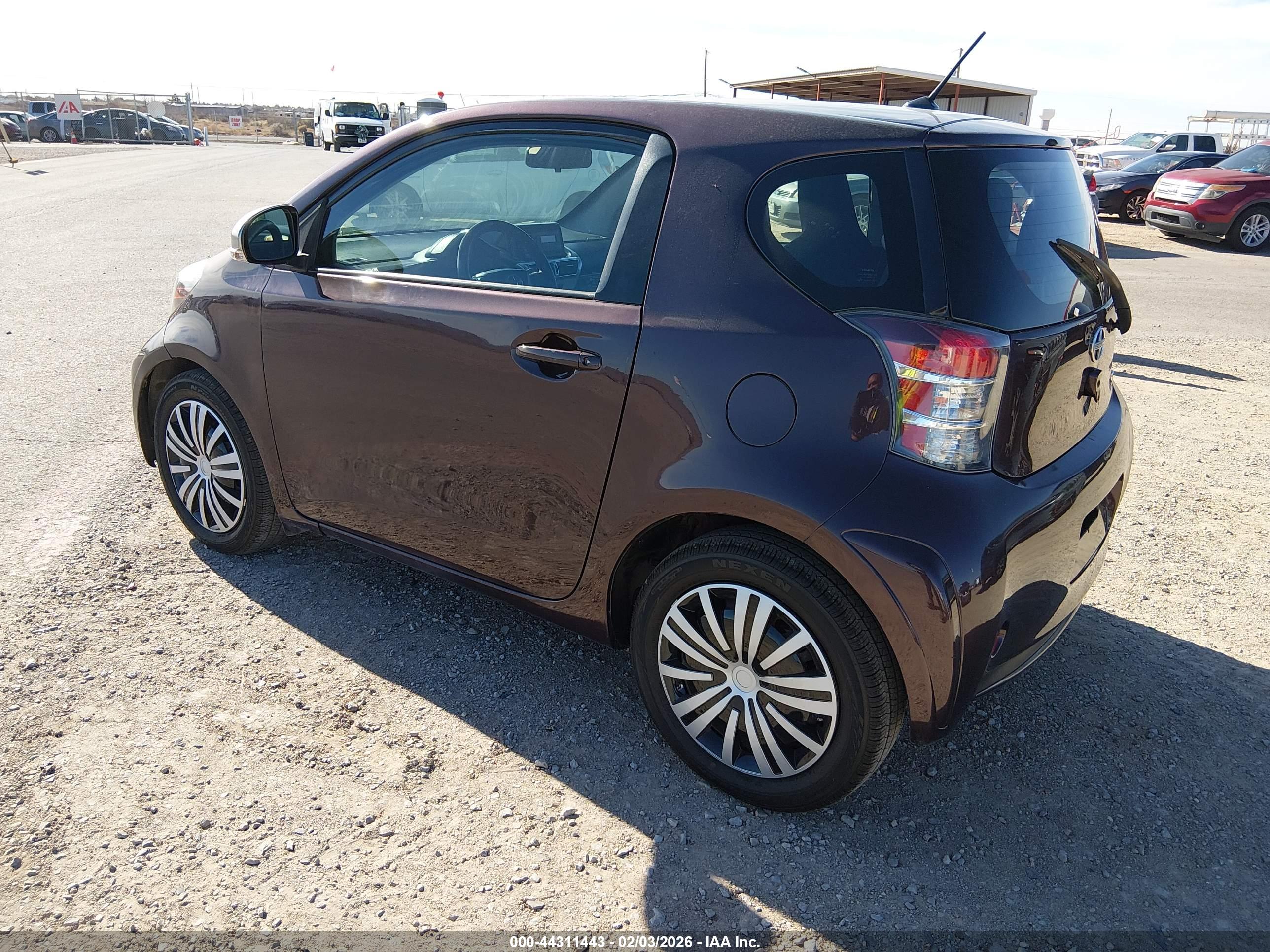 SCION IQ image 3