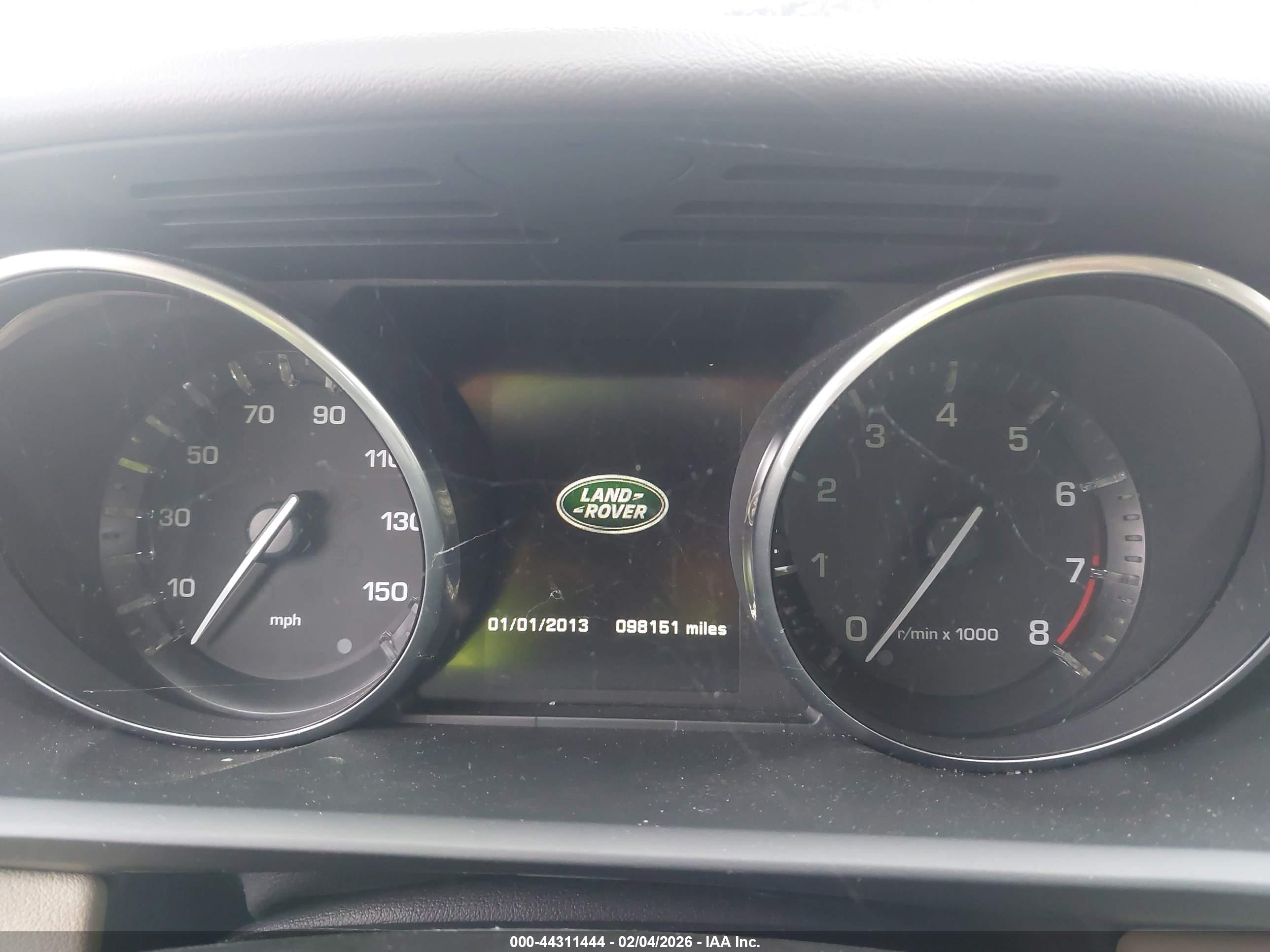 LAND ROVER image 7
