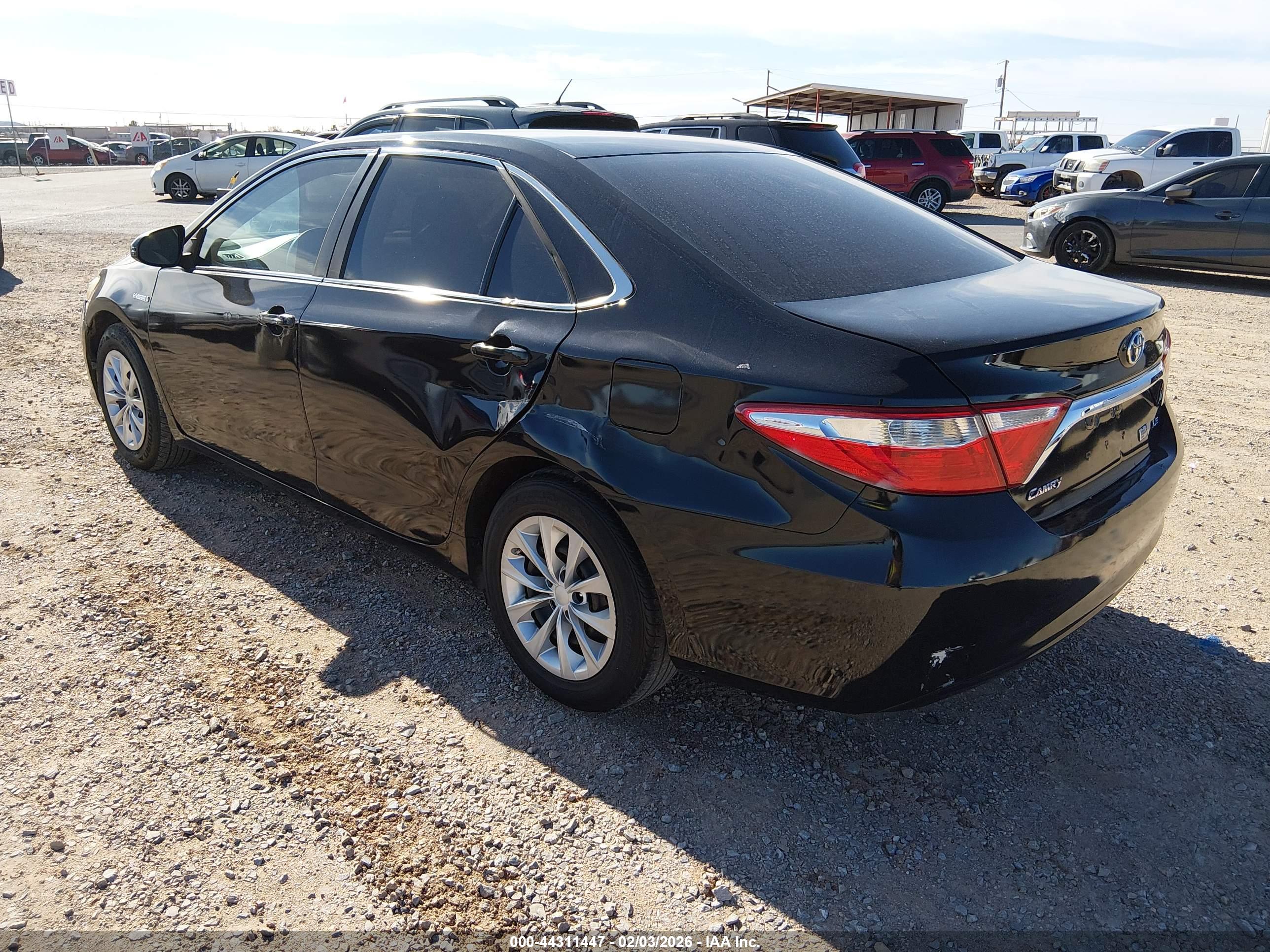 TOYOTA CAMRY image 3