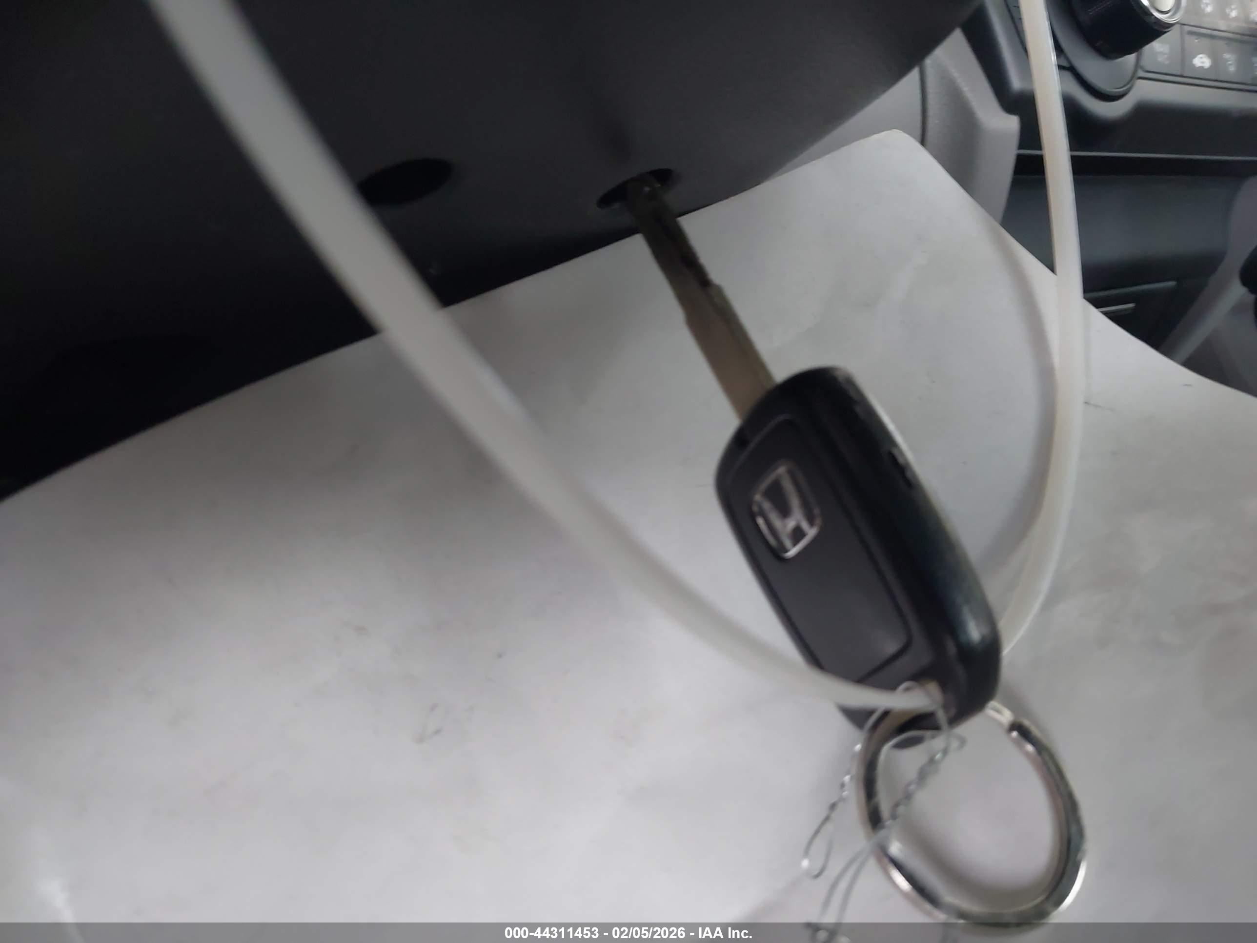 HONDA CIVIC image 11