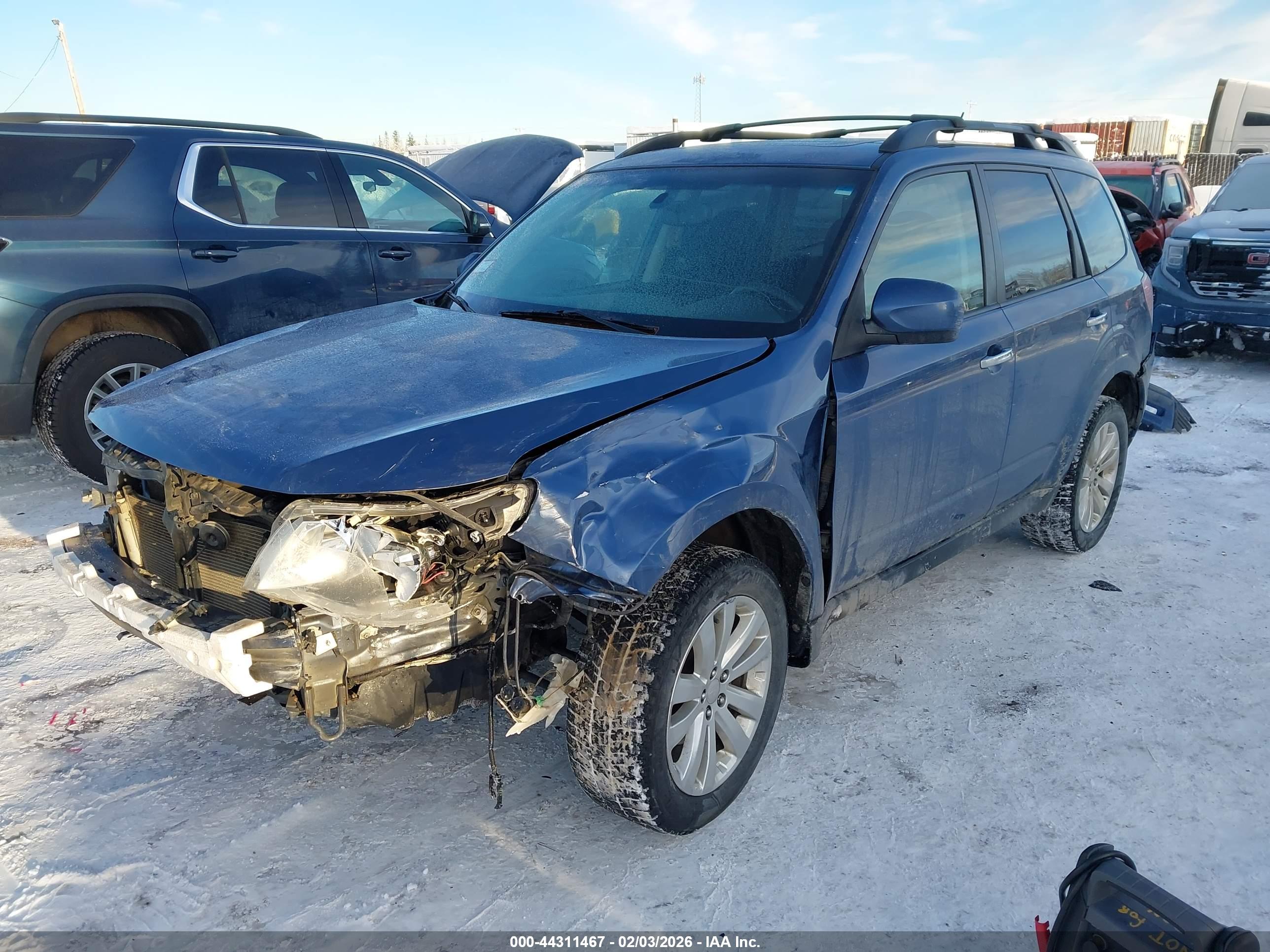SUBARU FORESTER image 2