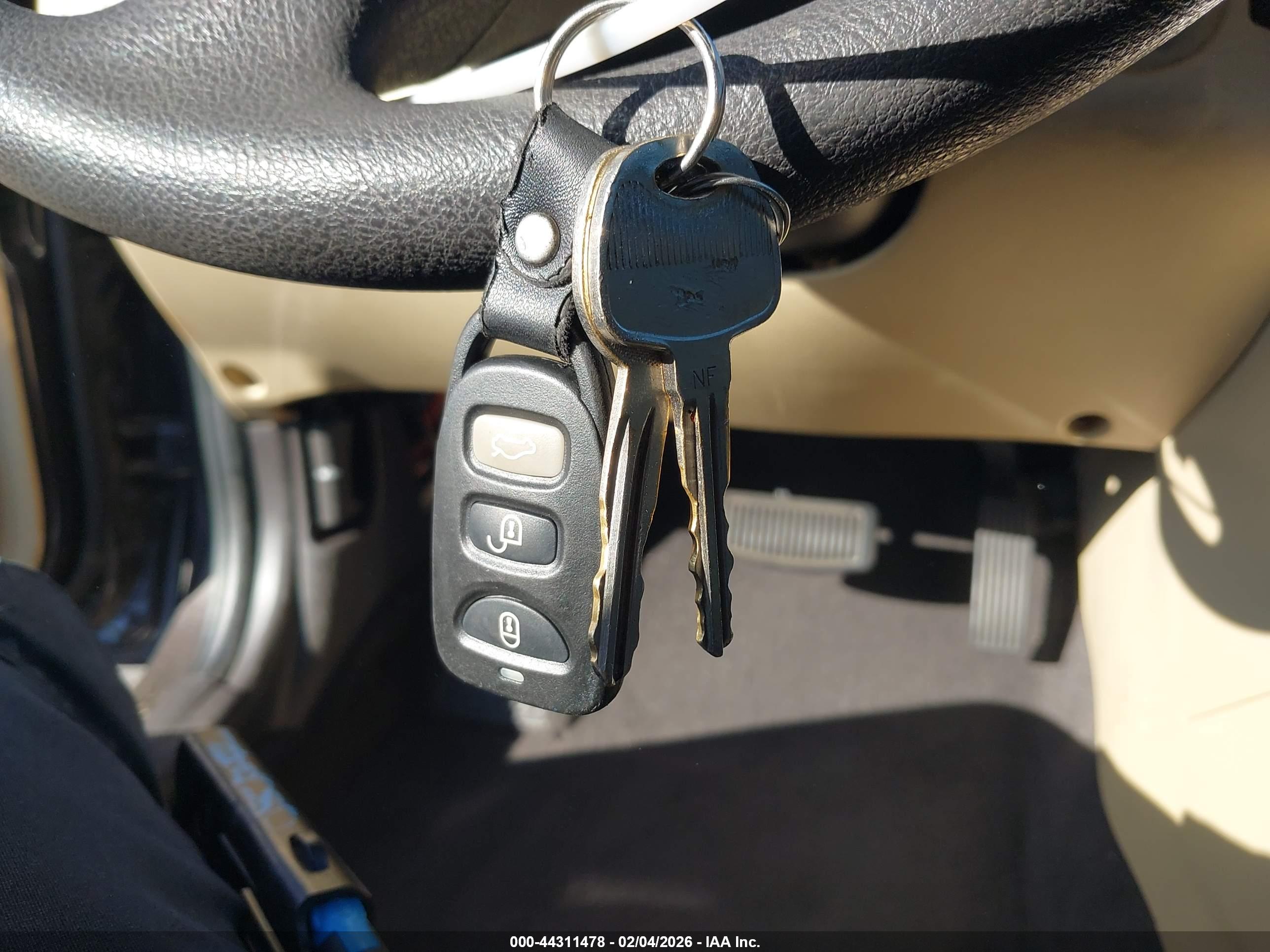 HYUNDAI SONATA image 11