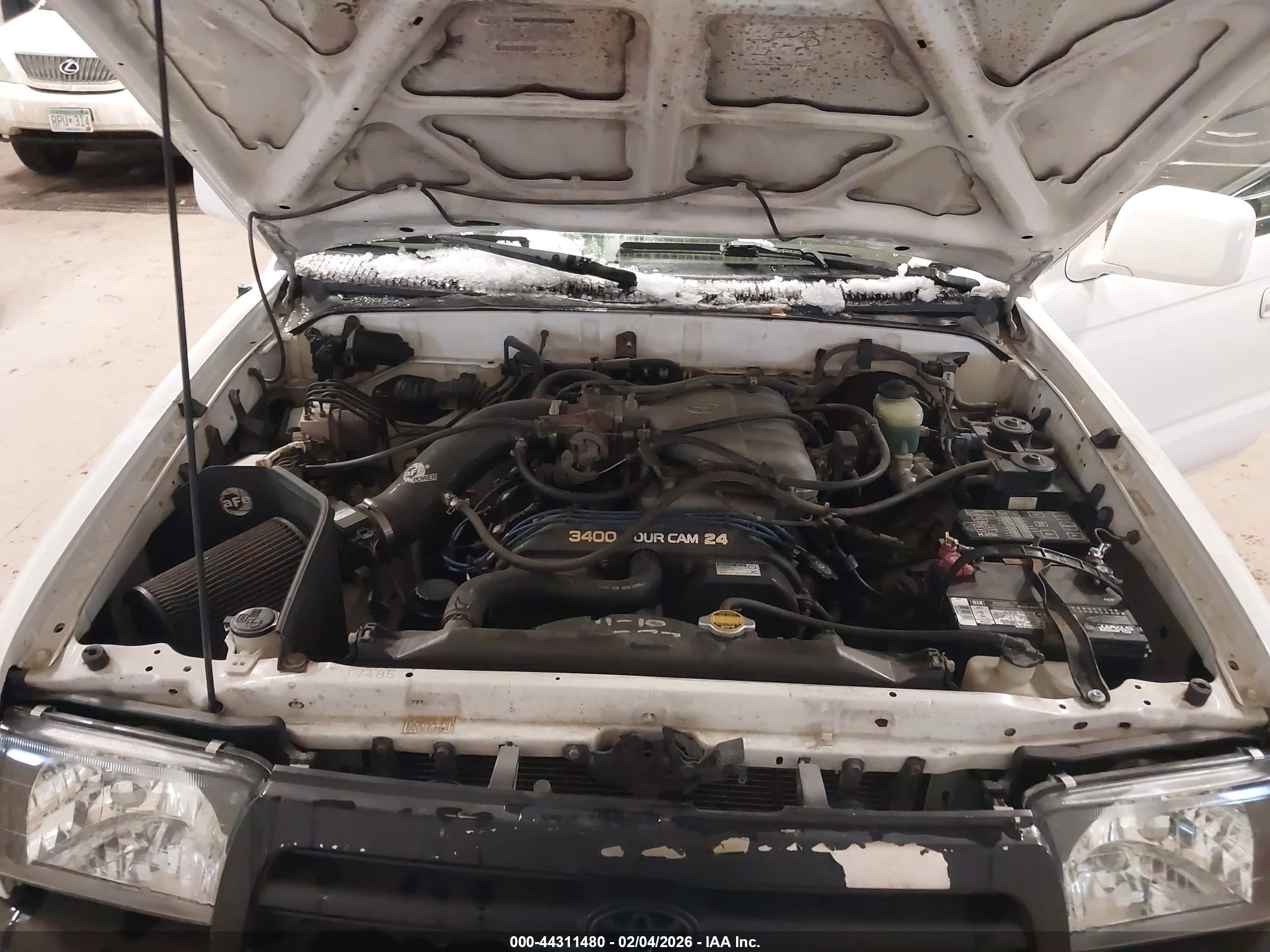 TOYOTA 4RUNNER image 10