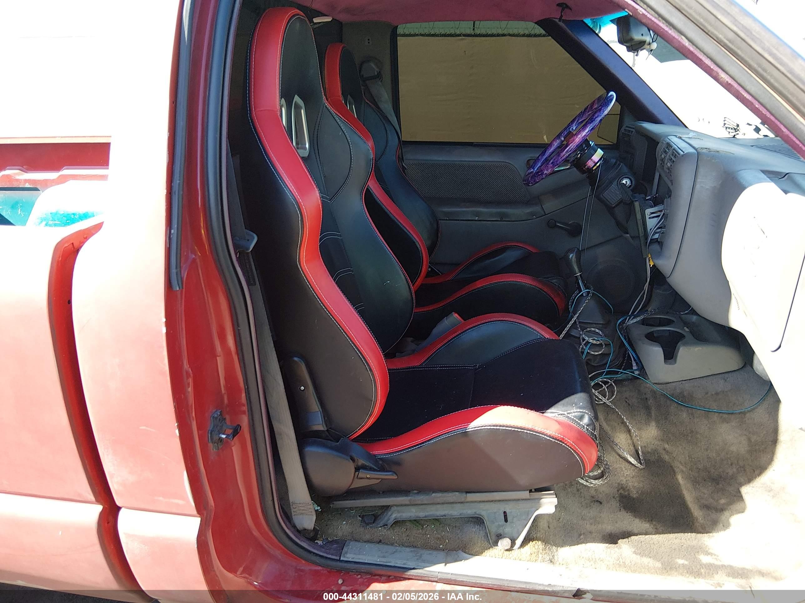 CHEVROLET S-10 image 8