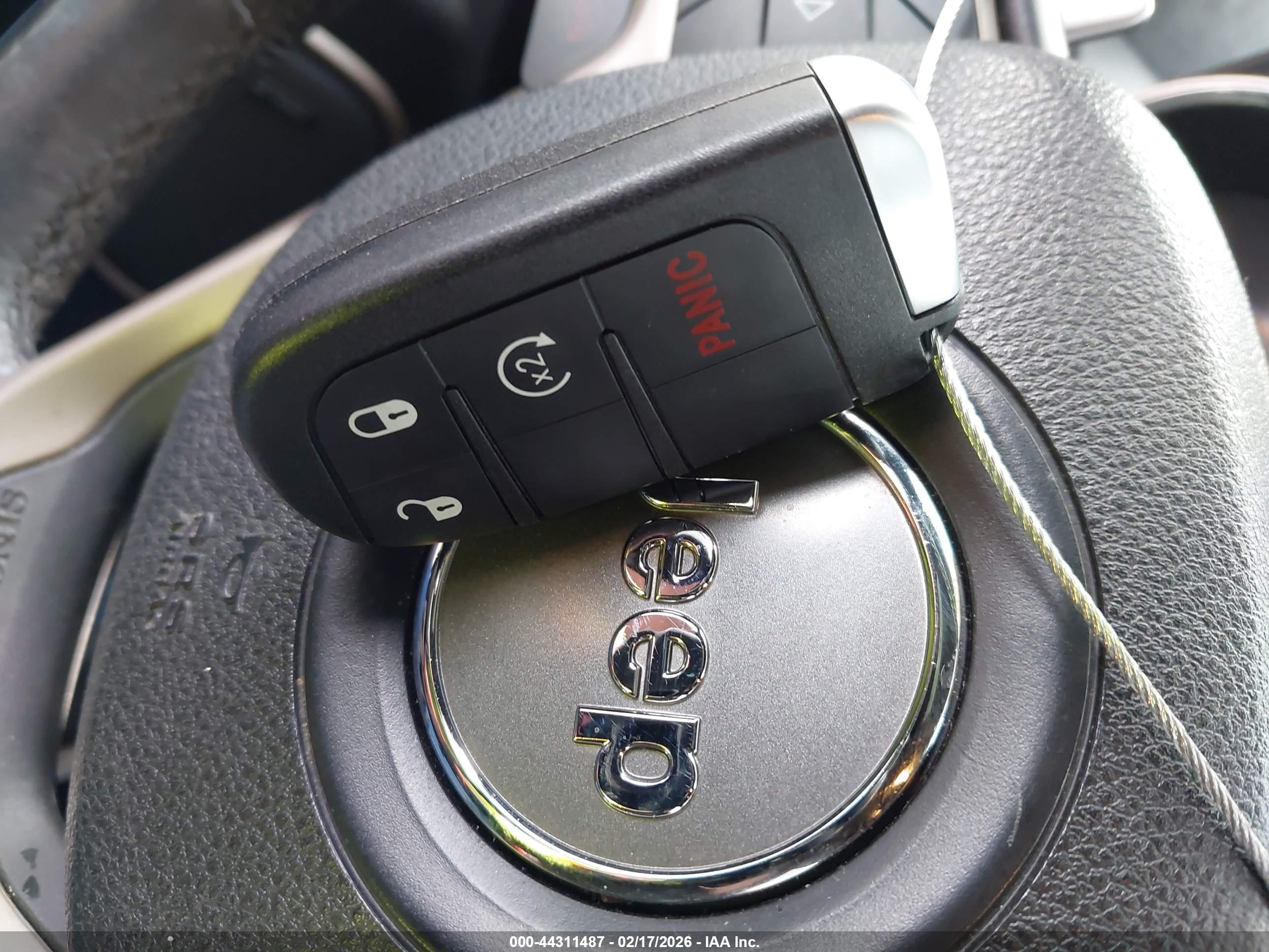 JEEP GRAND image 11