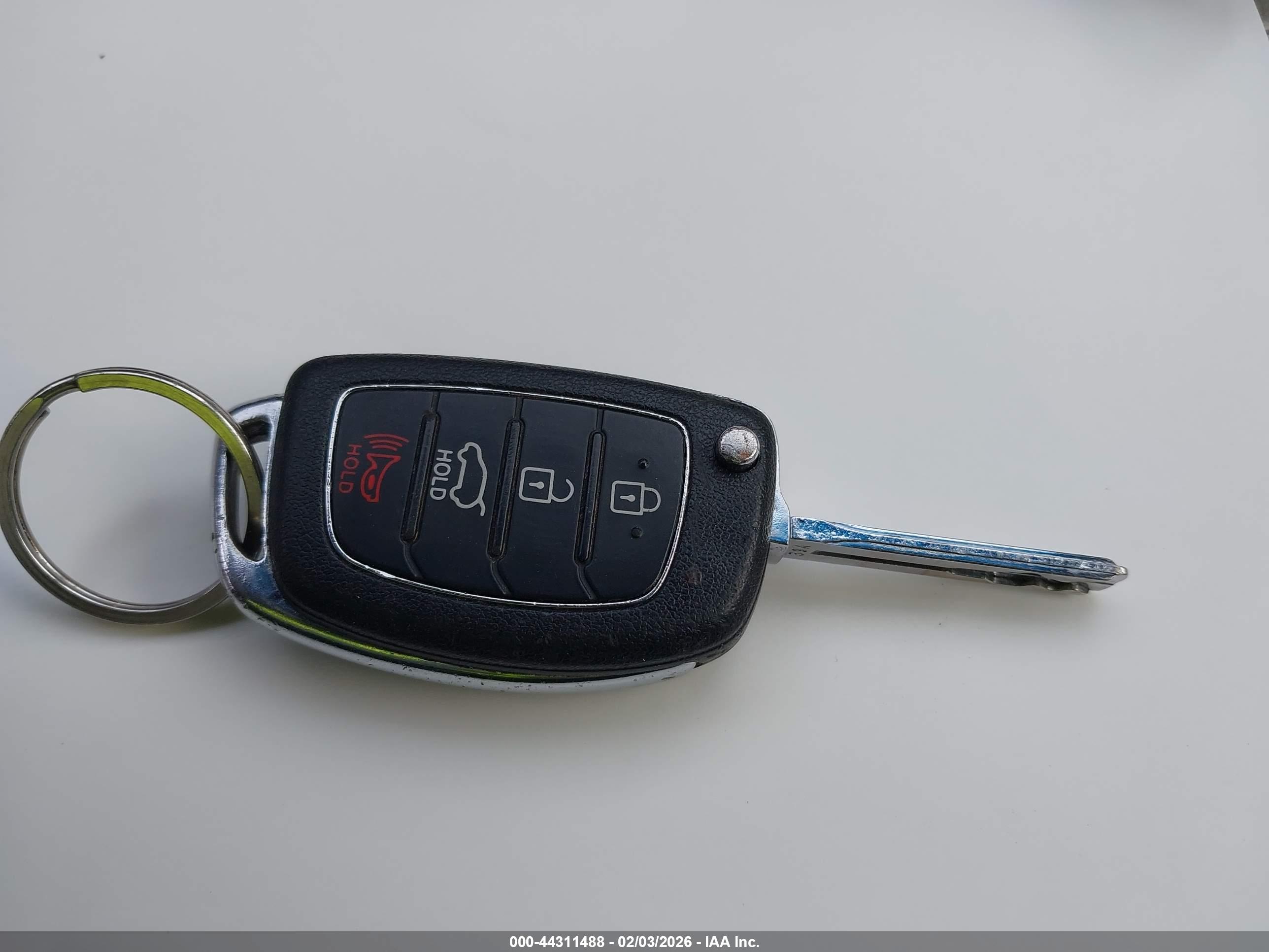 HYUNDAI SONATA image 11