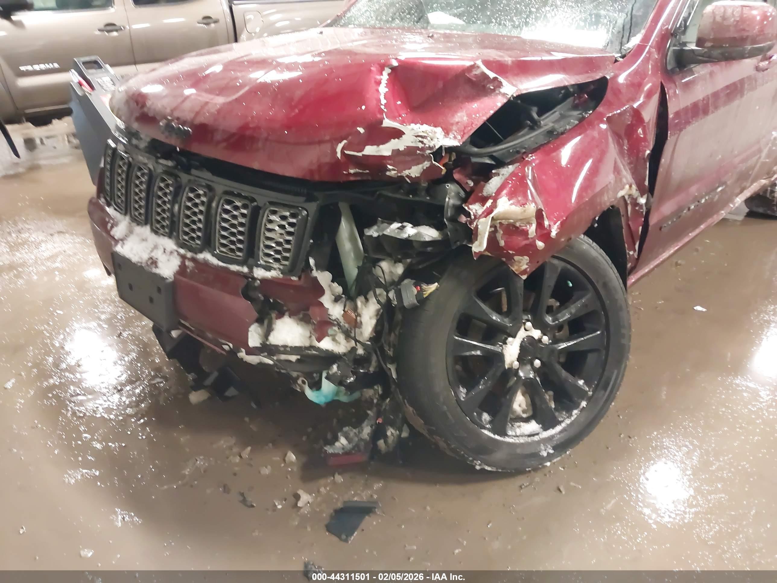 JEEP GRAND image 6
