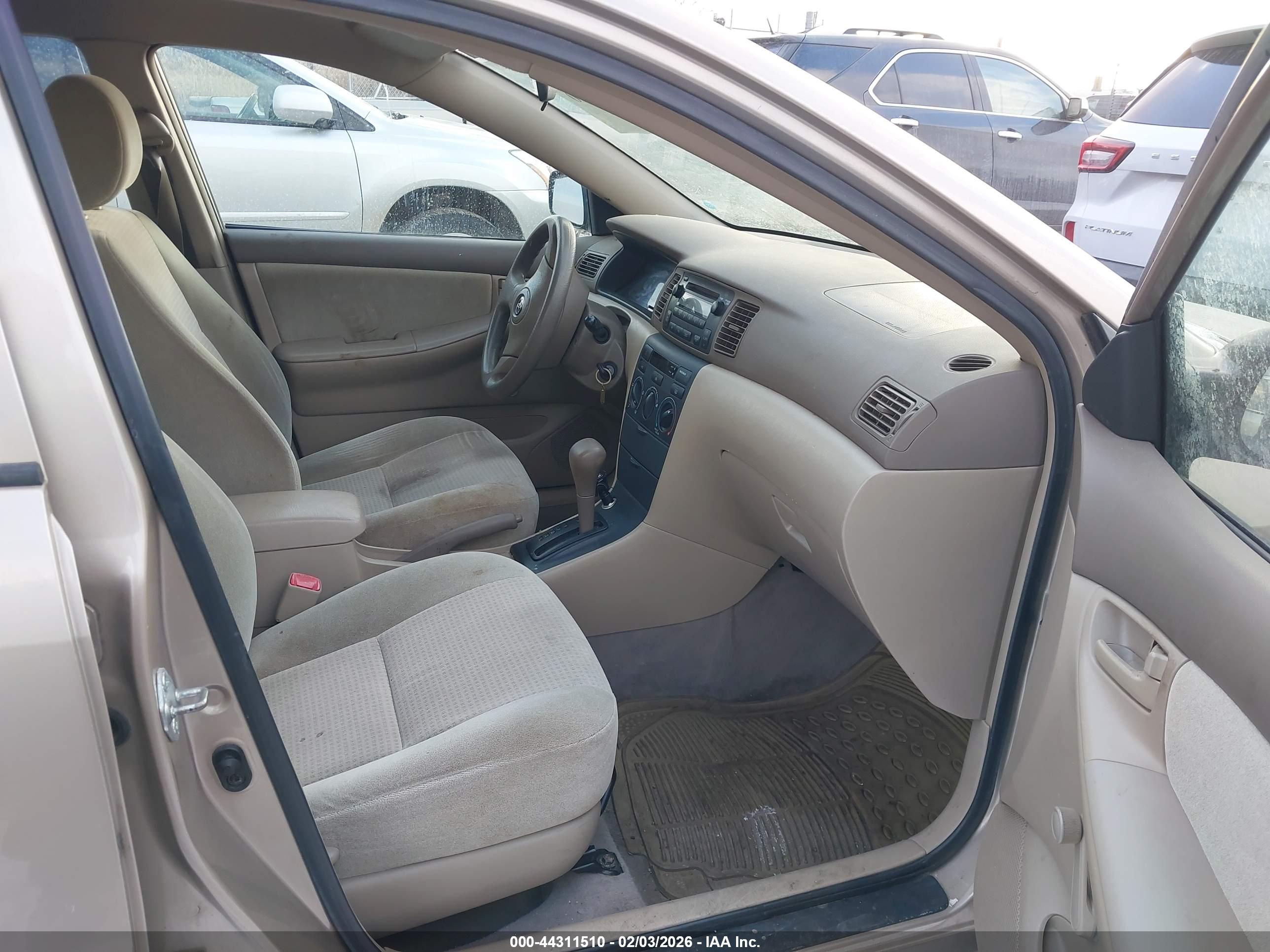 TOYOTA COROLLA image 5