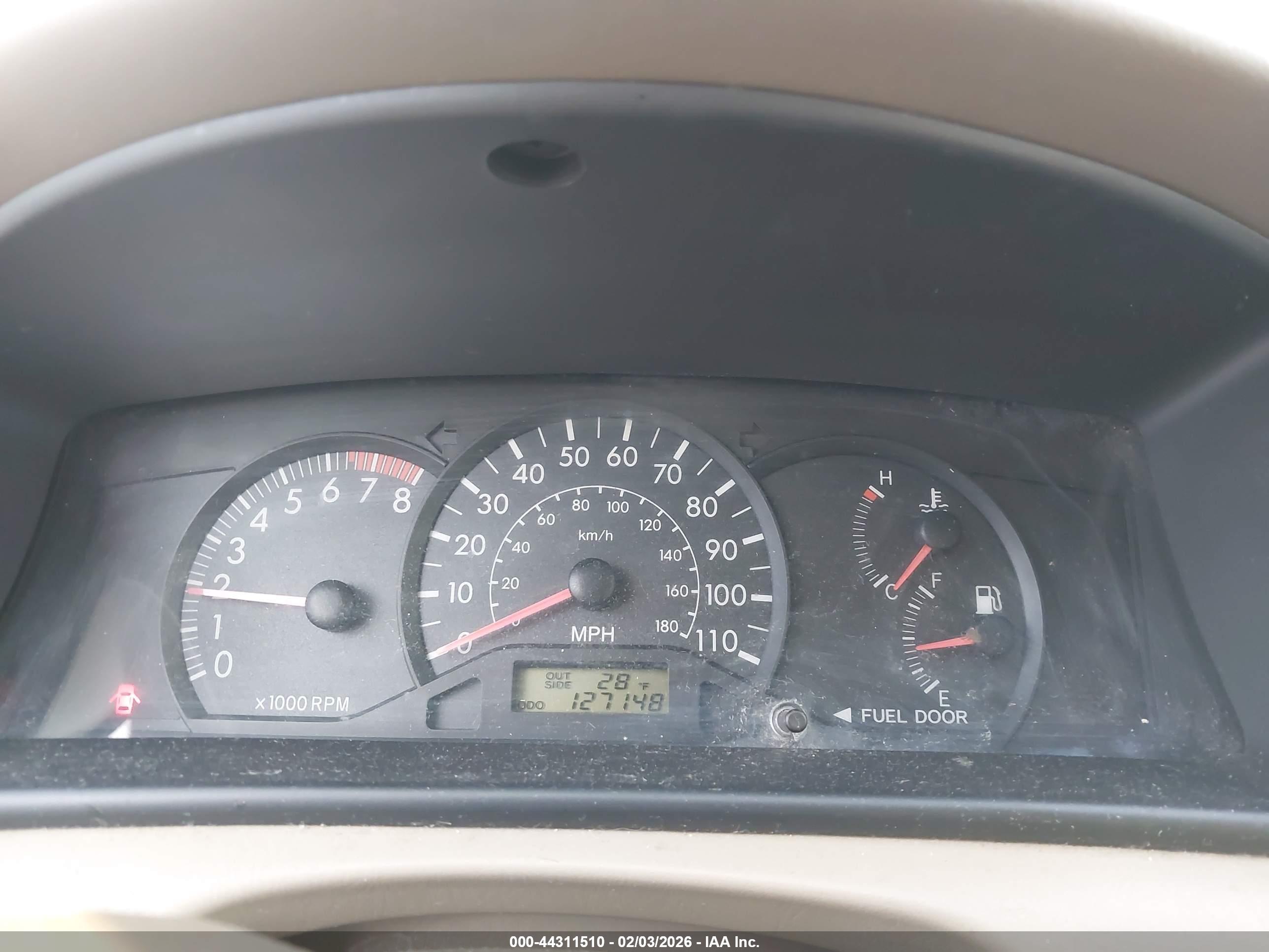 TOYOTA COROLLA image 7