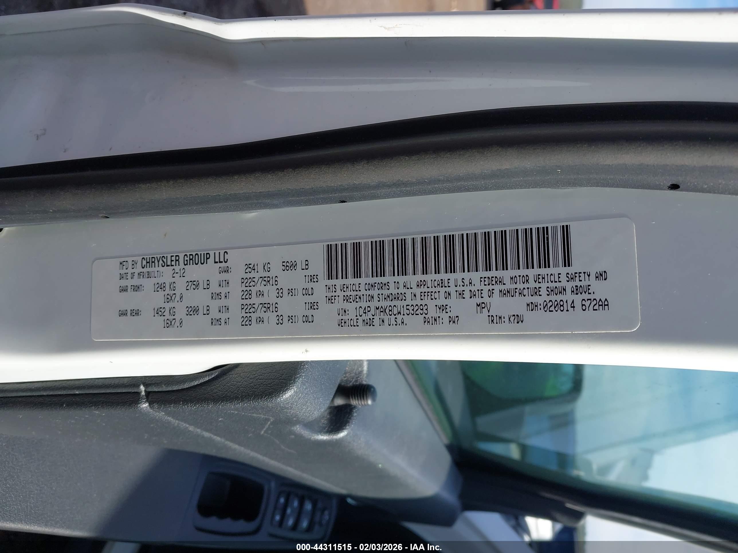 JEEP LIBERTY image 9