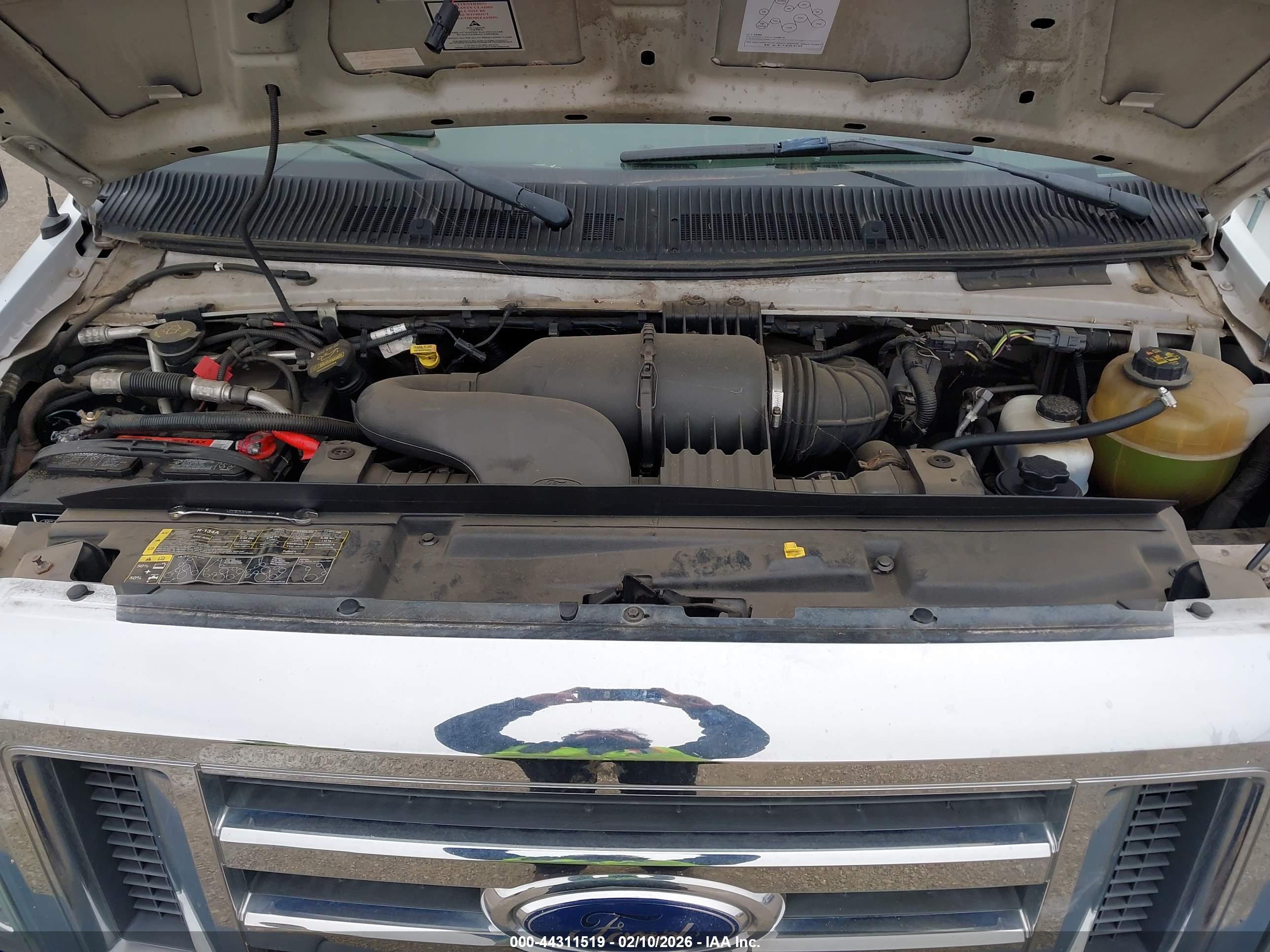 FORD E-350 image 10