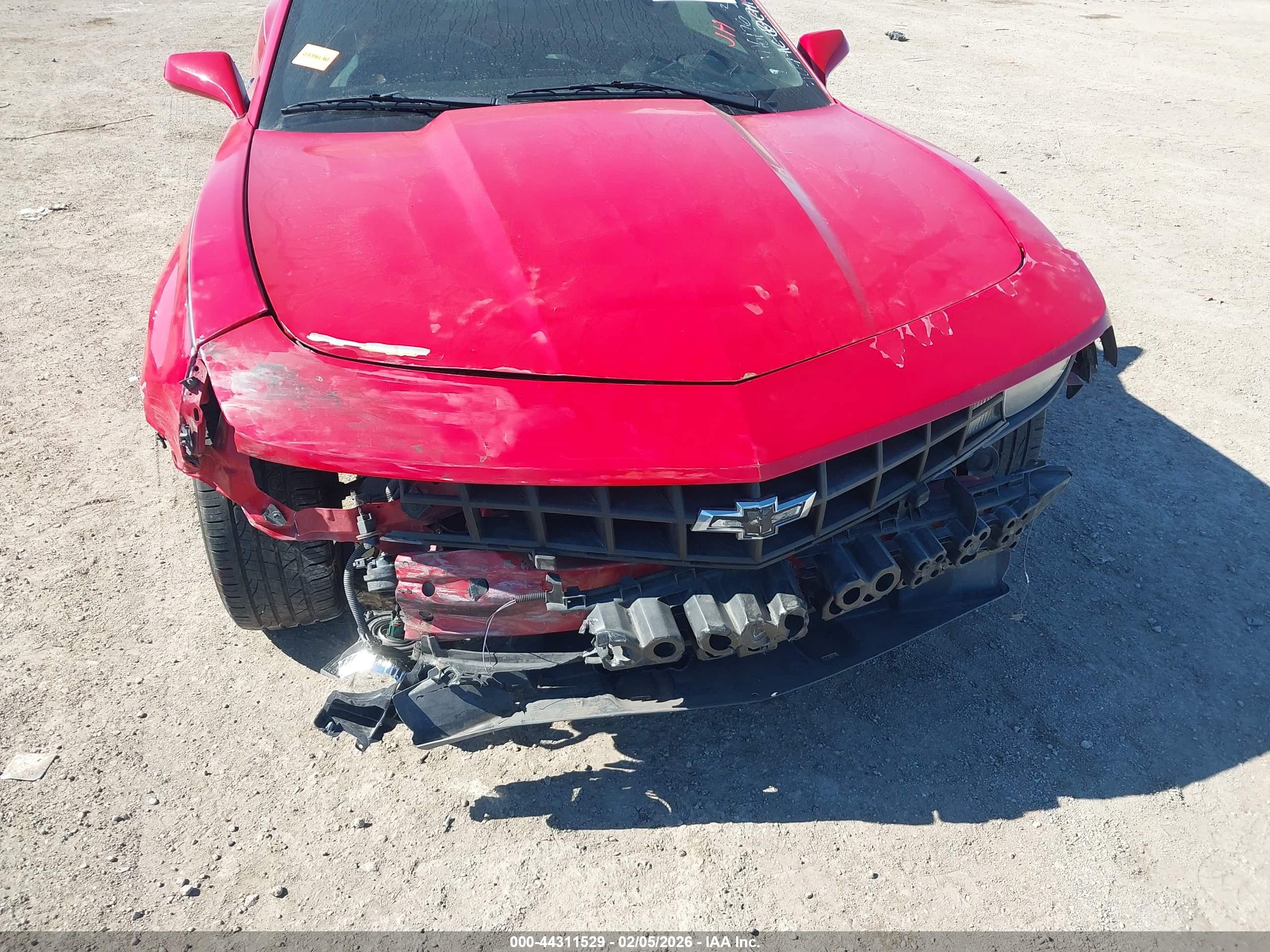 CHEVROLET CAMARO image 6