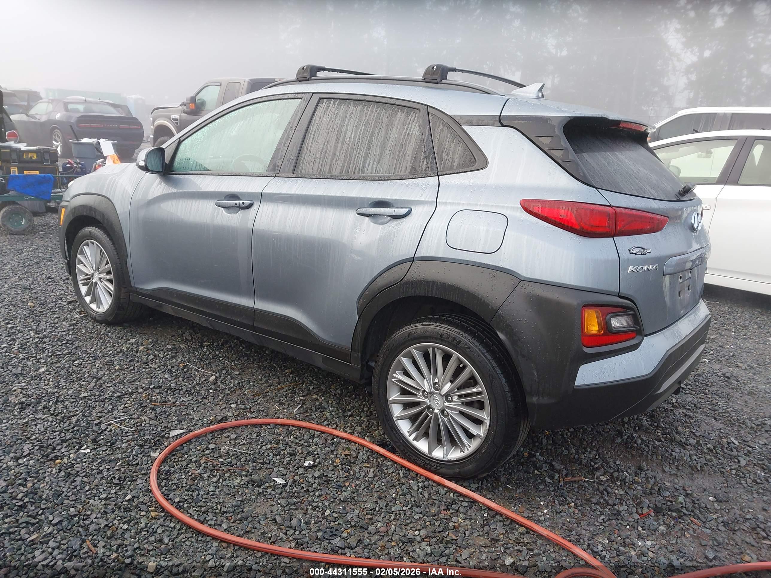 HYUNDAI KONA image 3