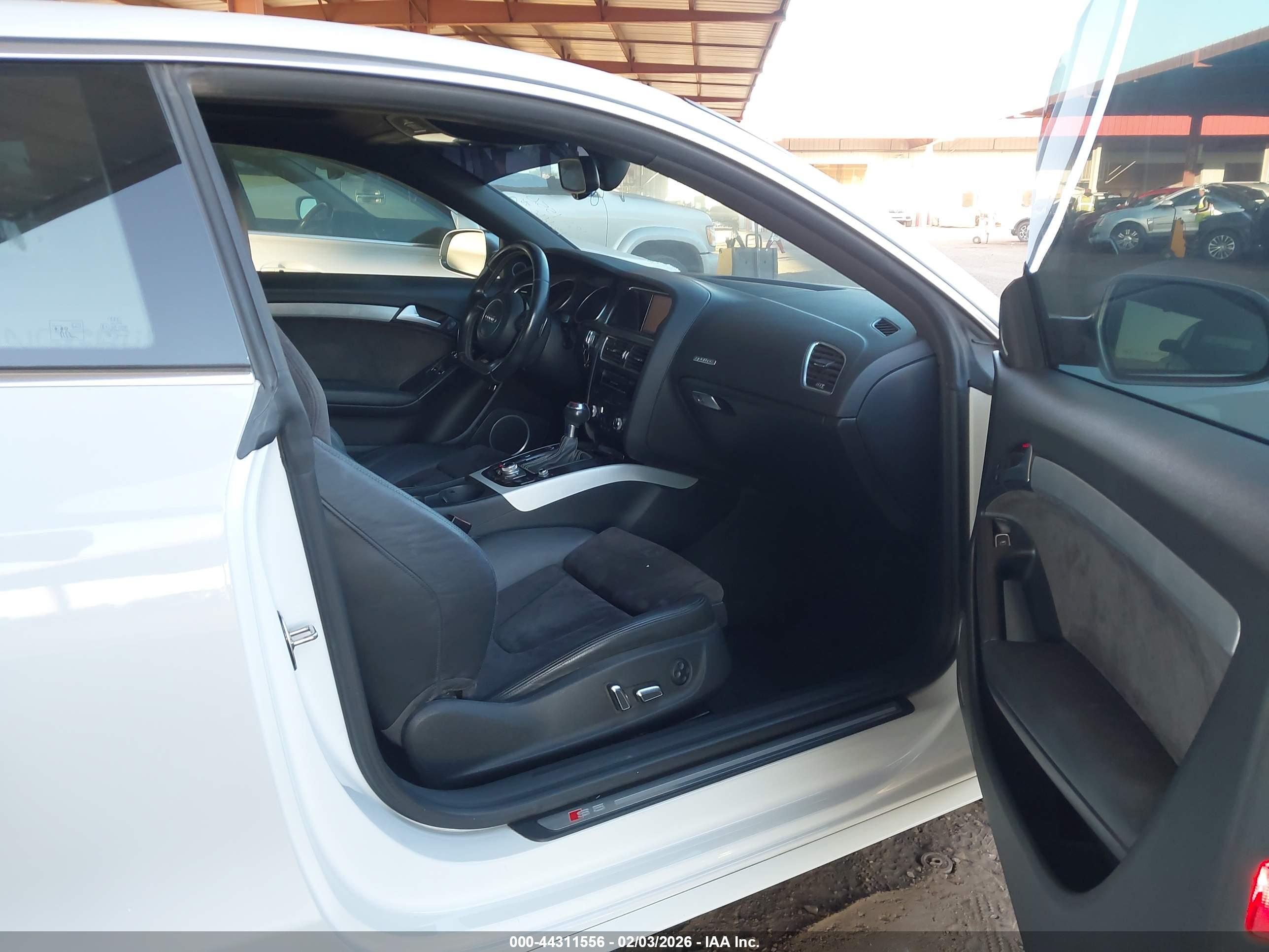 AUDI S5 image 5