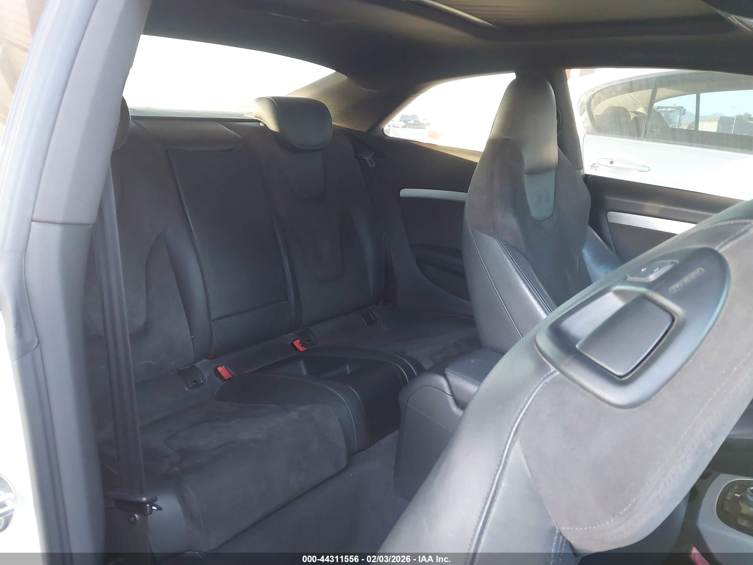 AUDI S5 image 8