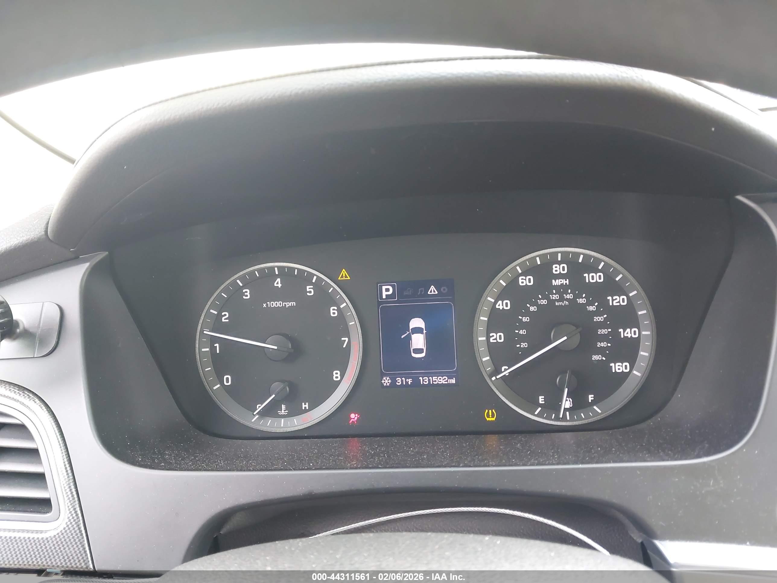 HYUNDAI SONATA image 7