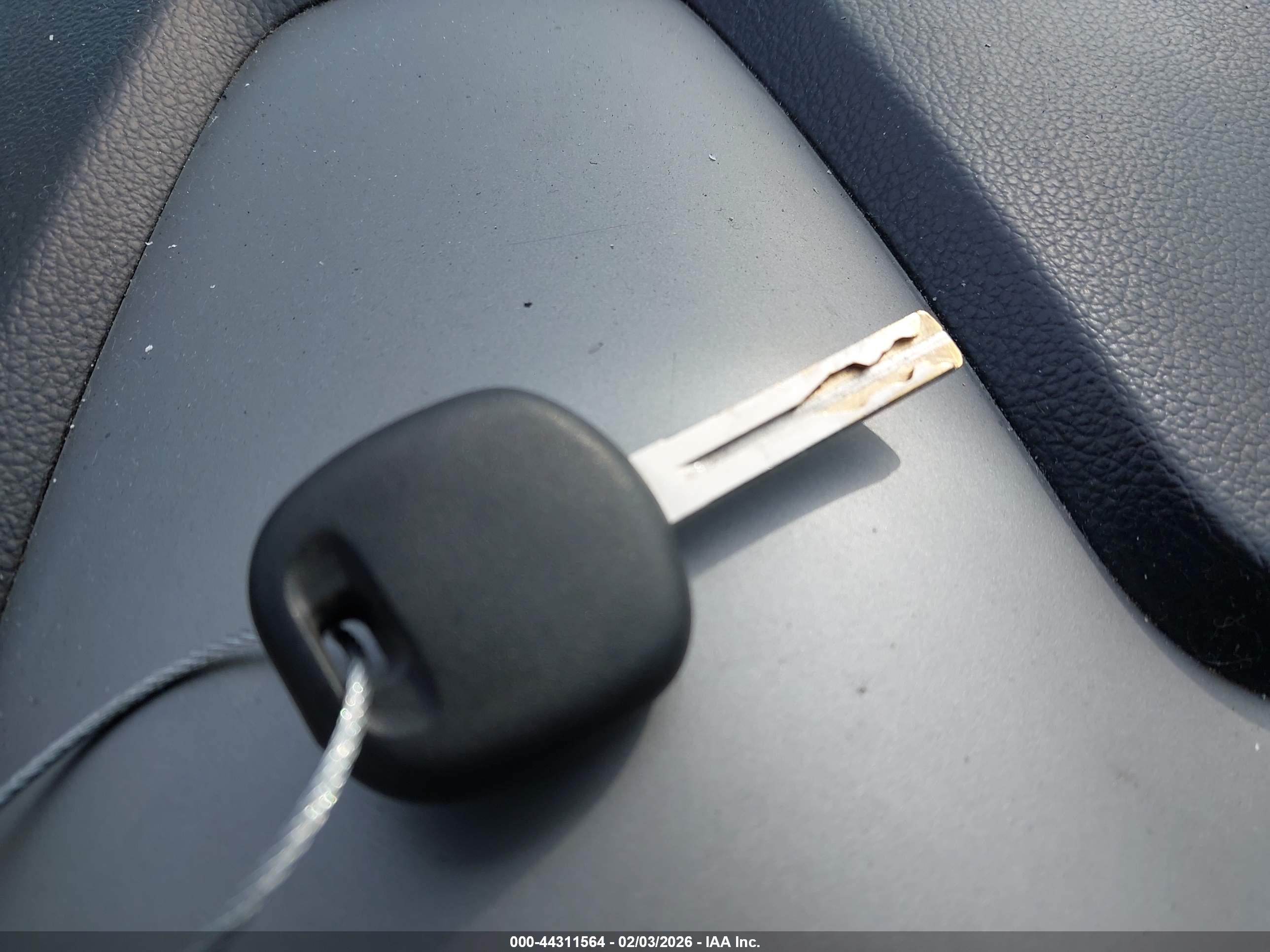 KIA SPORTAGE image 11