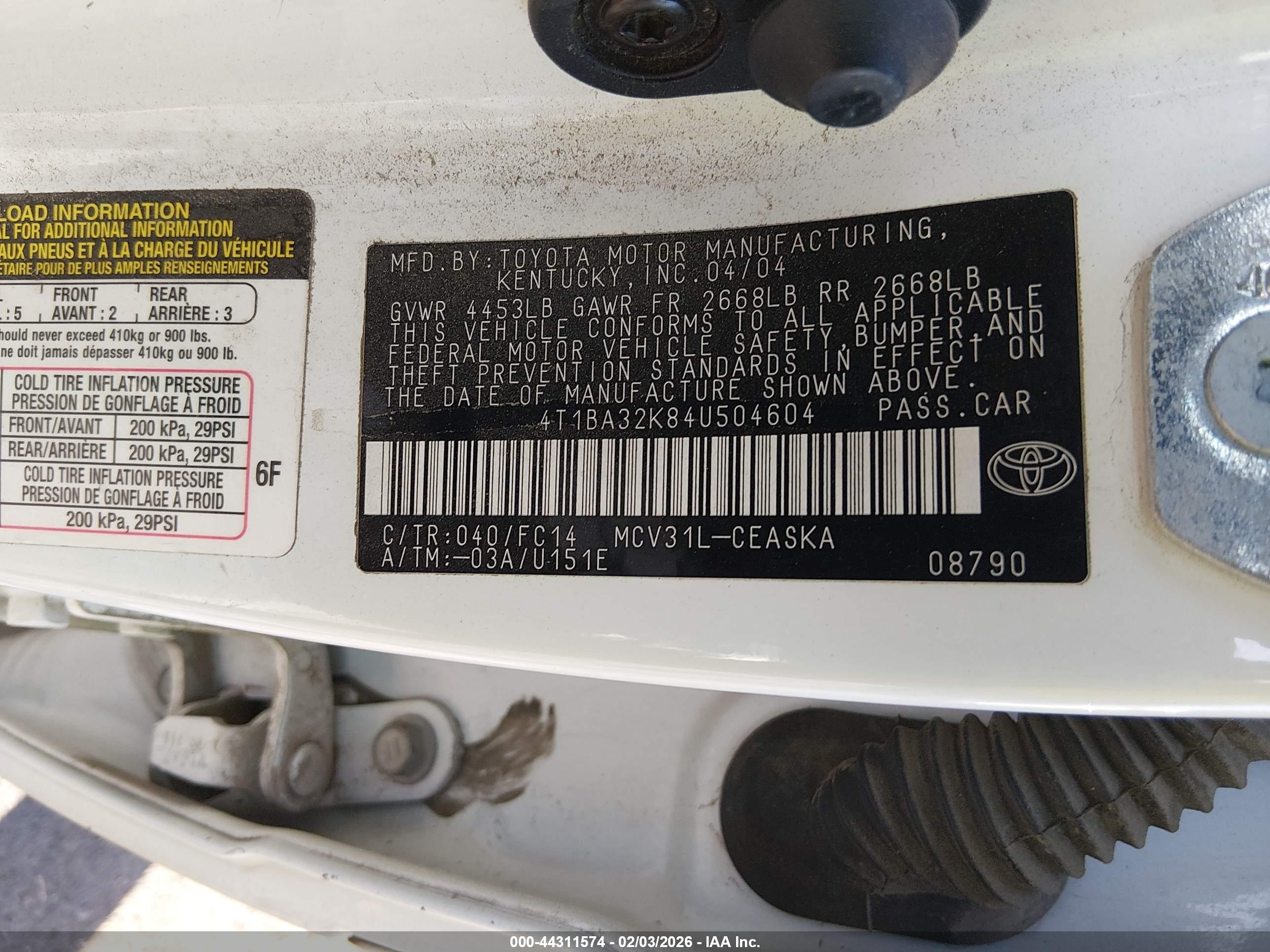 TOYOTA CAMRY image 9