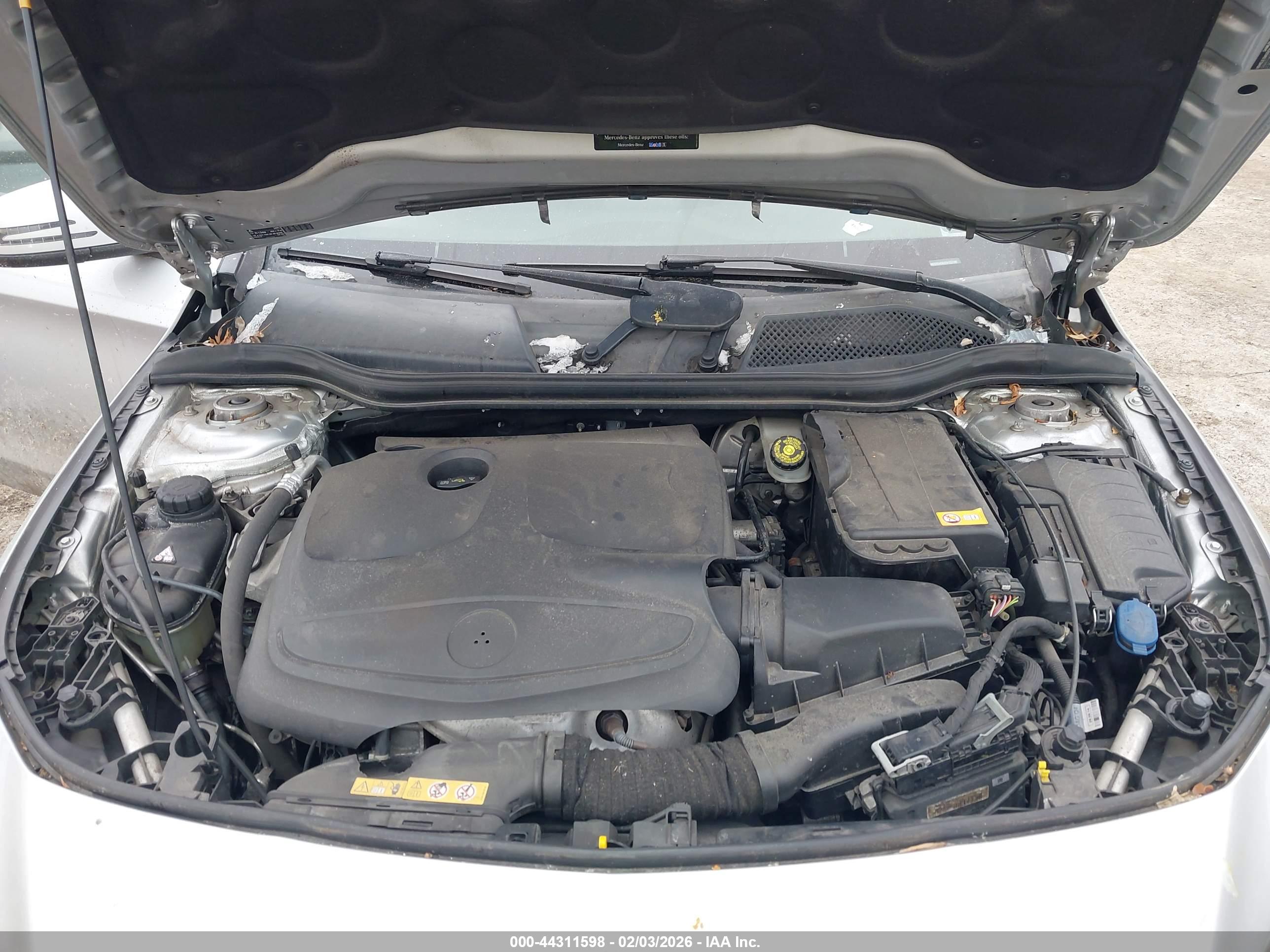 MERCEDES-BENZ CLA image 10