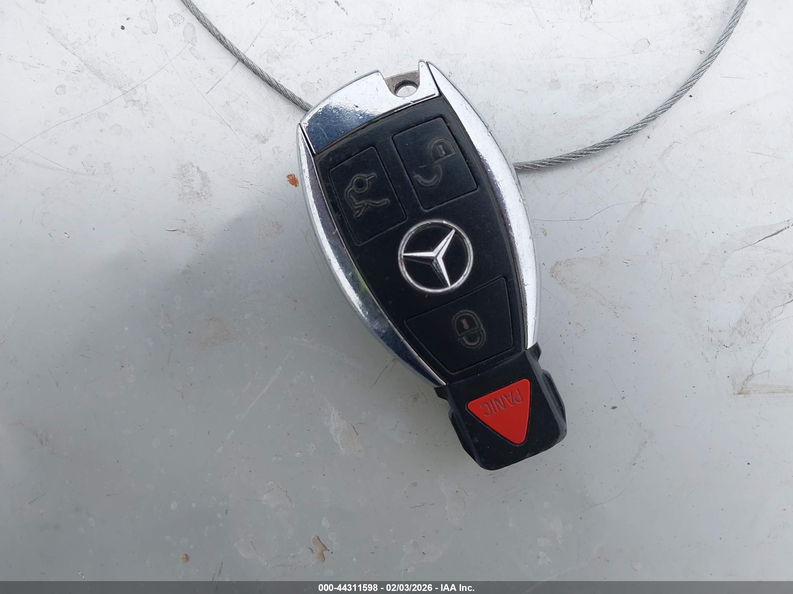 MERCEDES-BENZ CLA image 11
