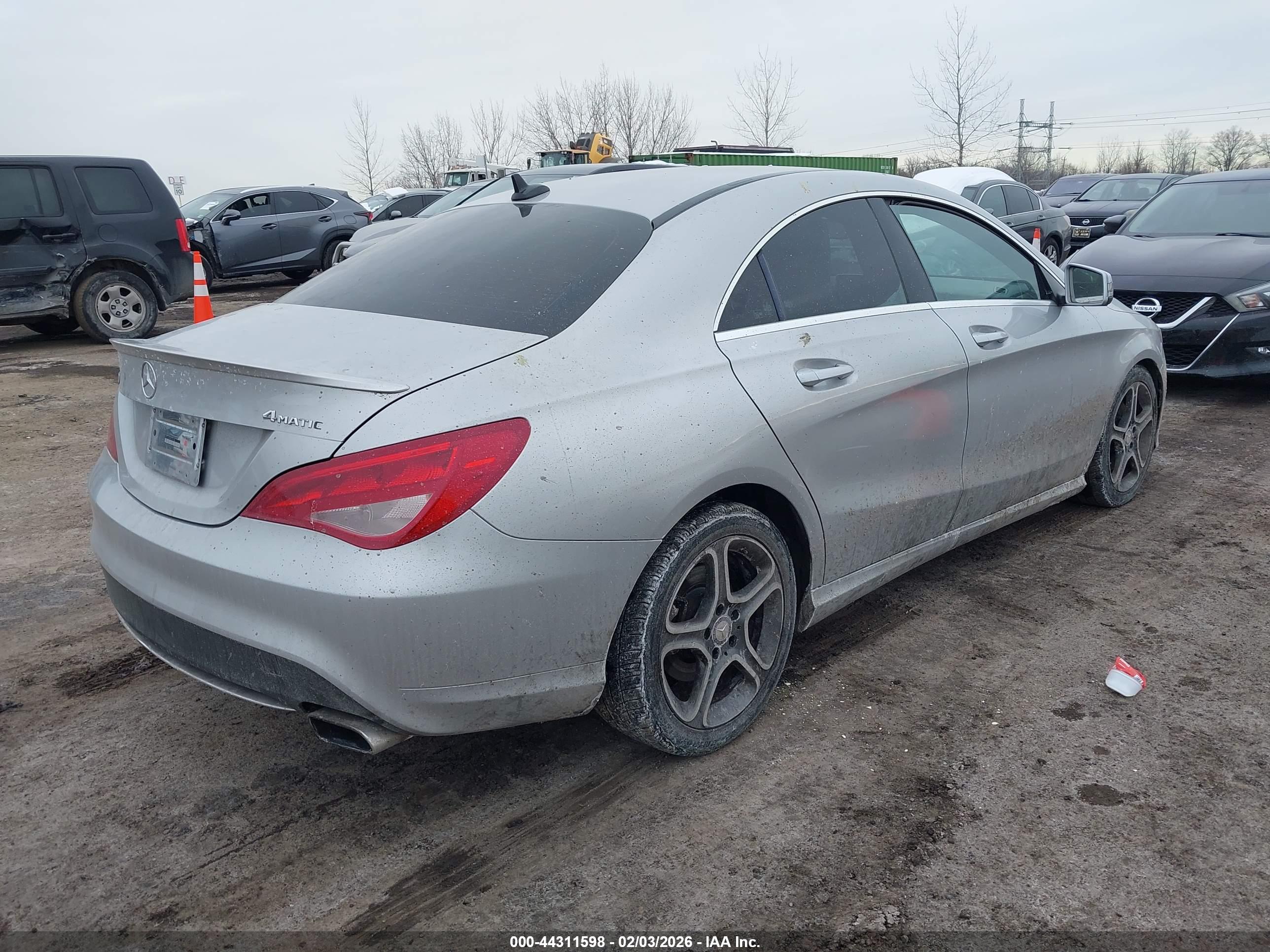 MERCEDES-BENZ CLA image 4