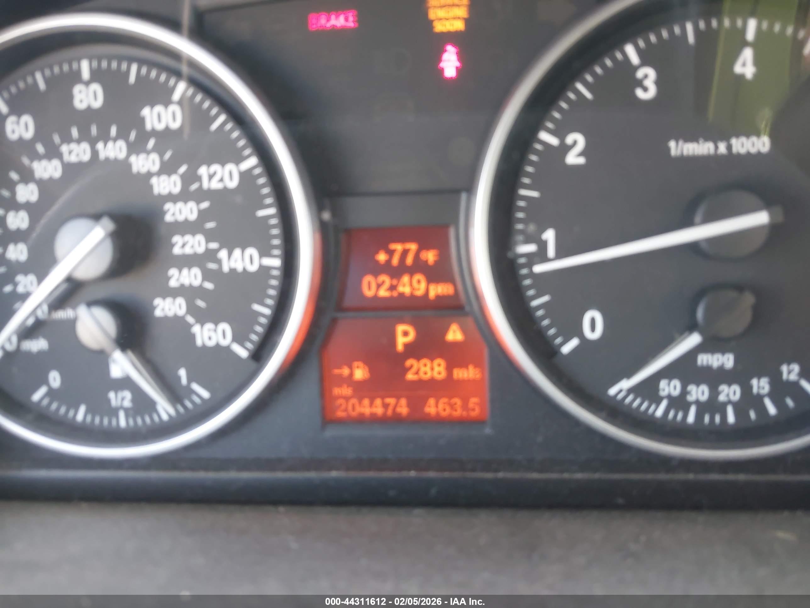 BMW 328I image 7