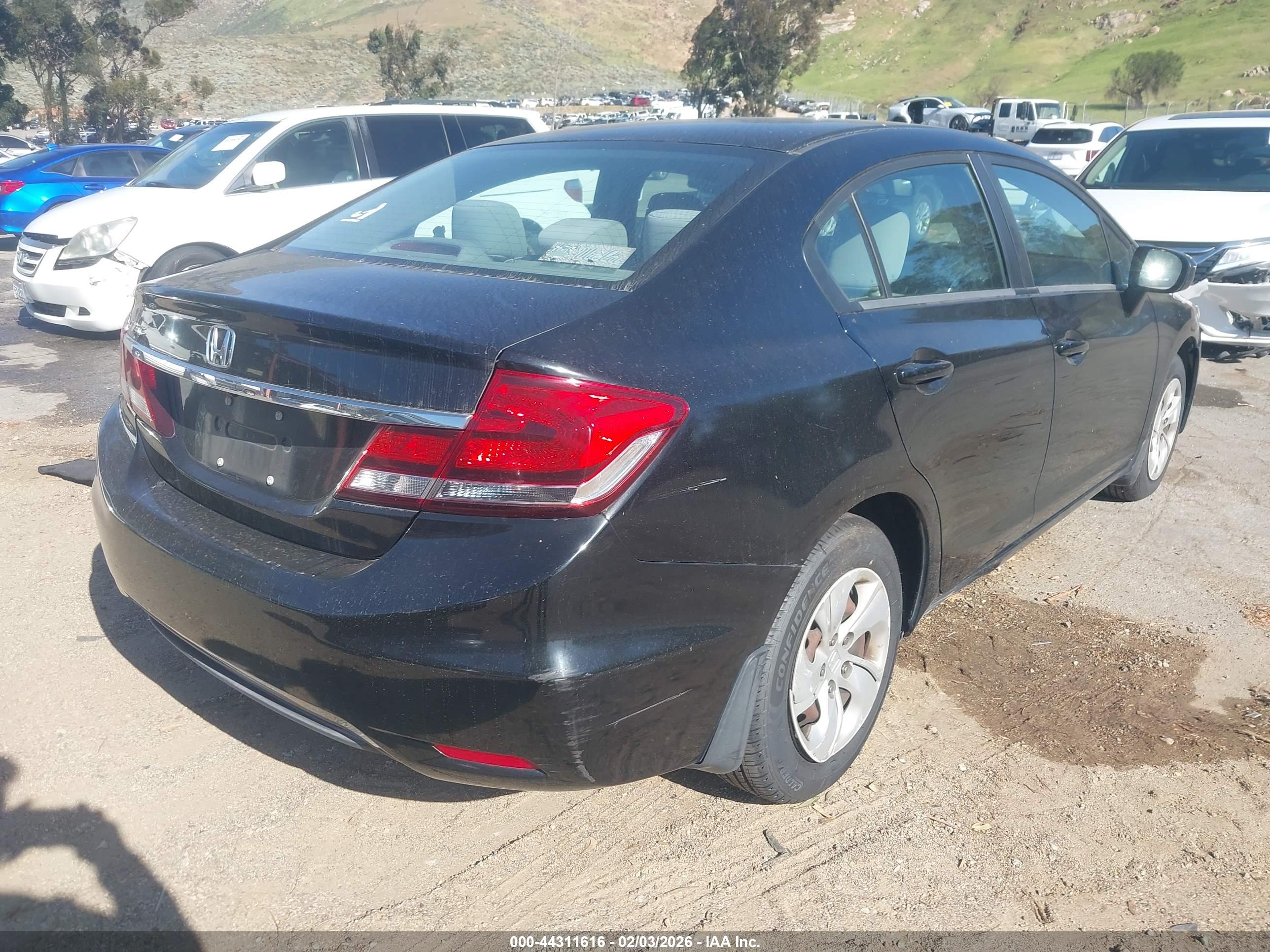 HONDA CIVIC image 4