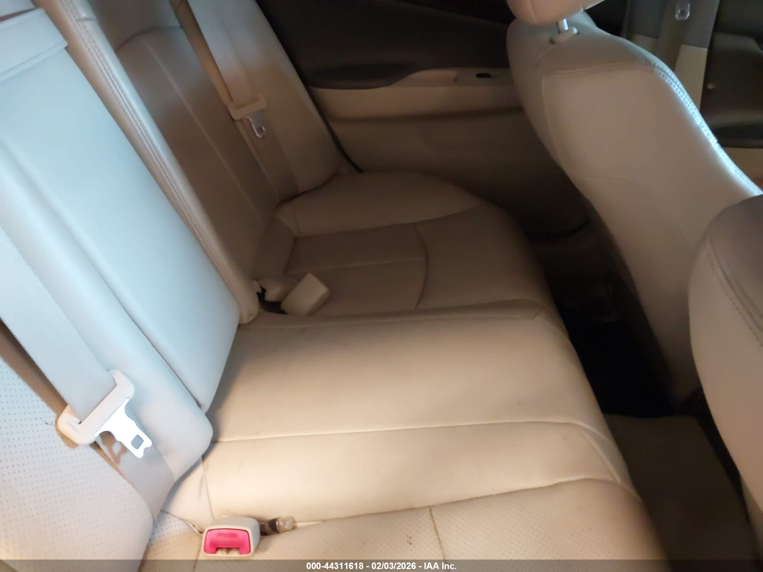 INFINITI G37X image 8